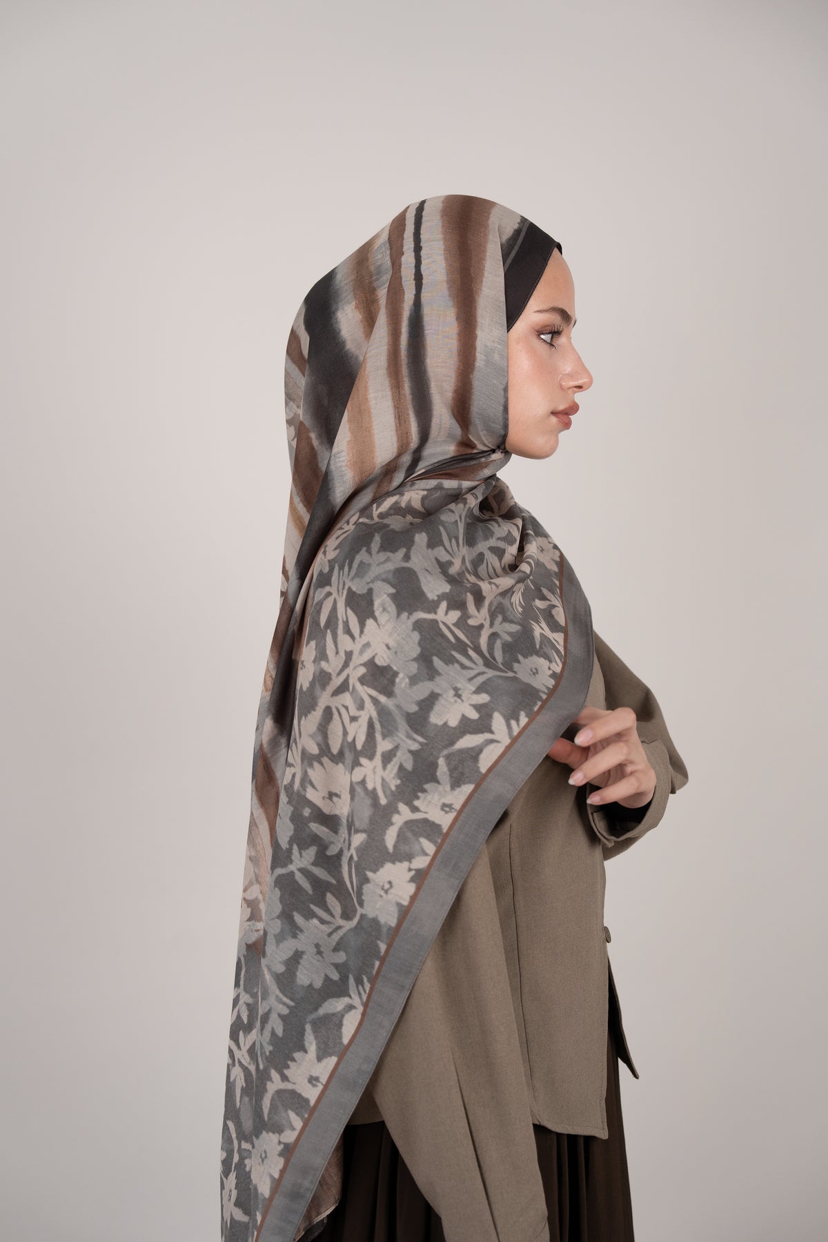Floral Line Çift Taraflı Şal ANTRASİT