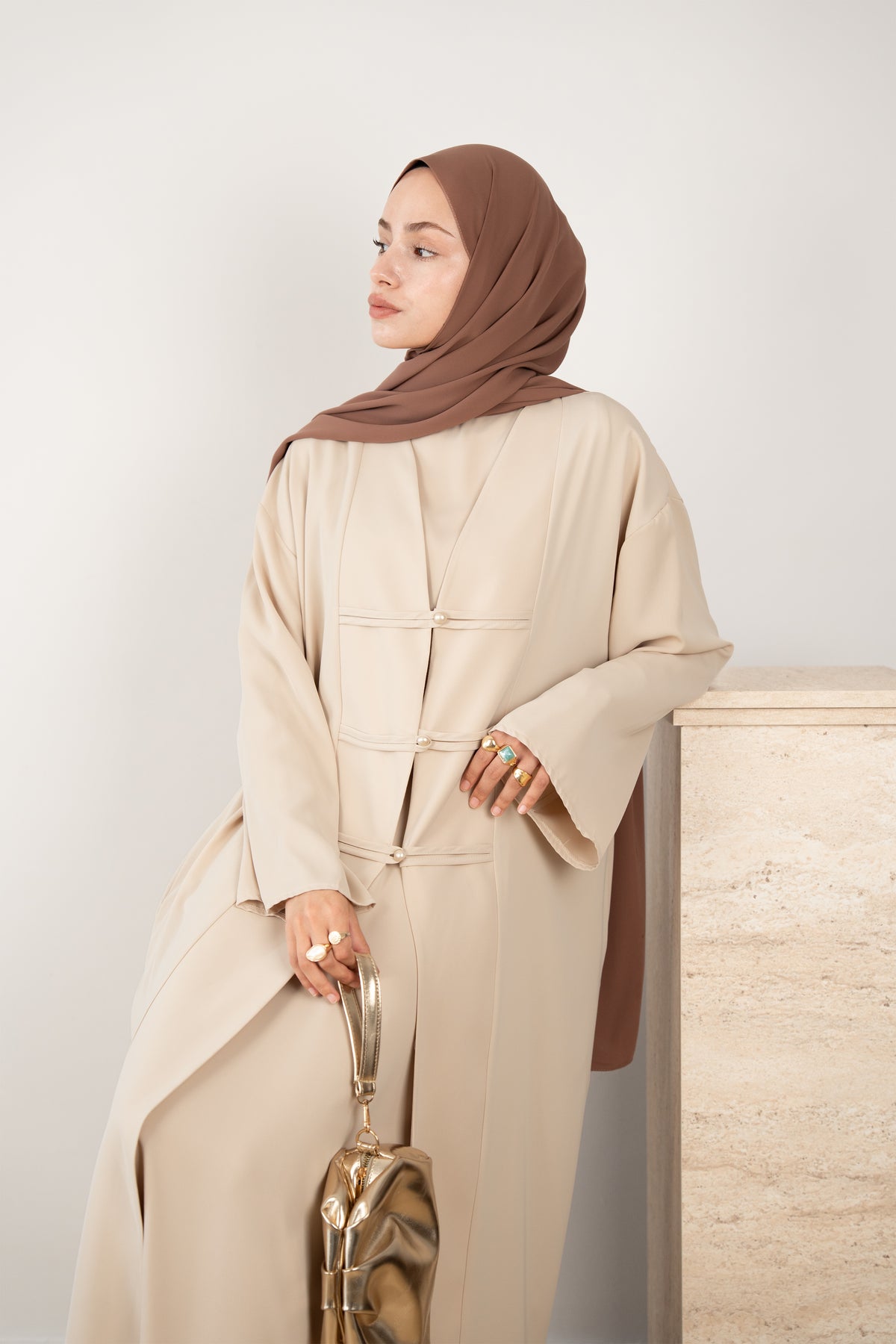 Şerit Düğmeli Abaya KREM