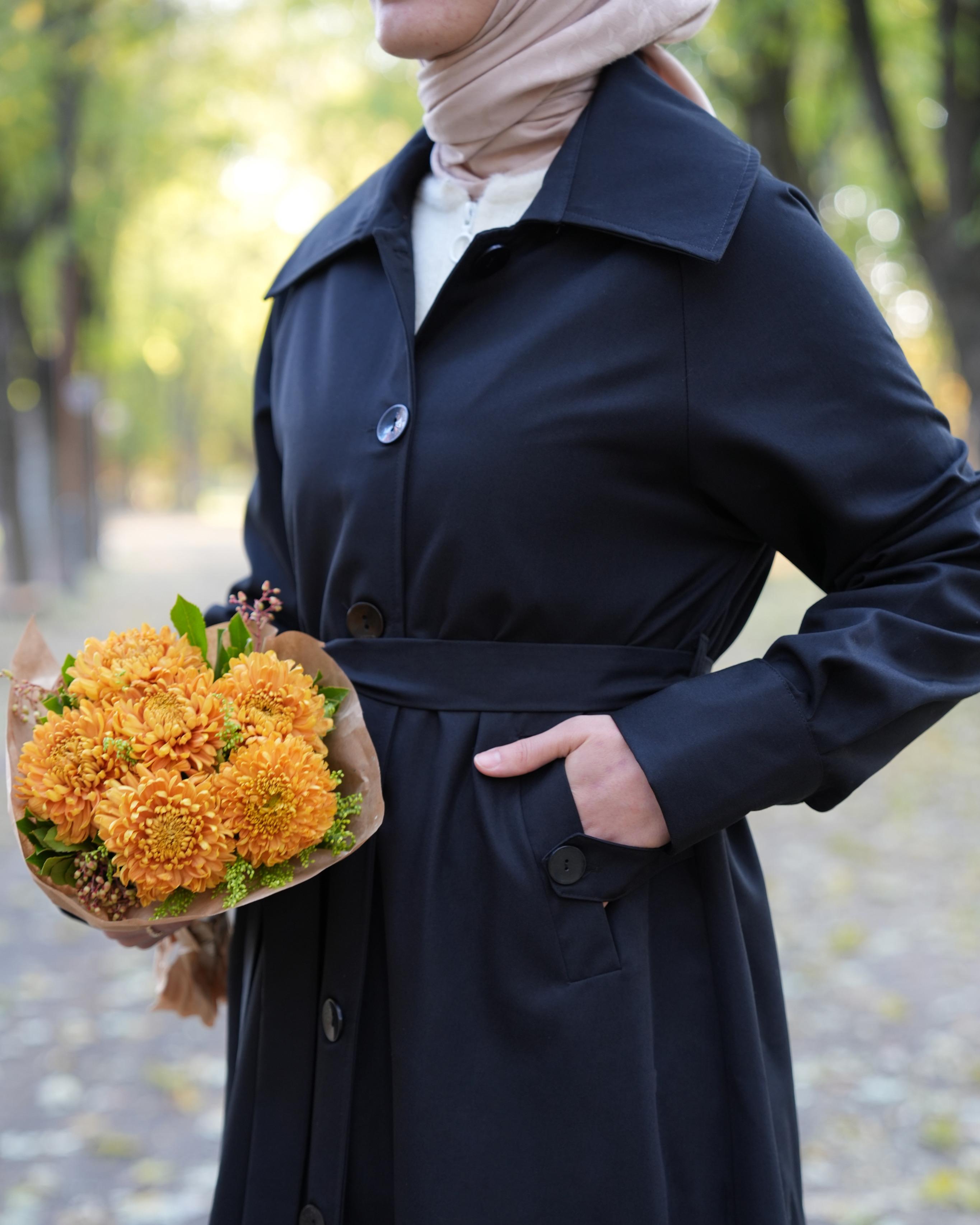 A Pileli Trençkot SİYAH