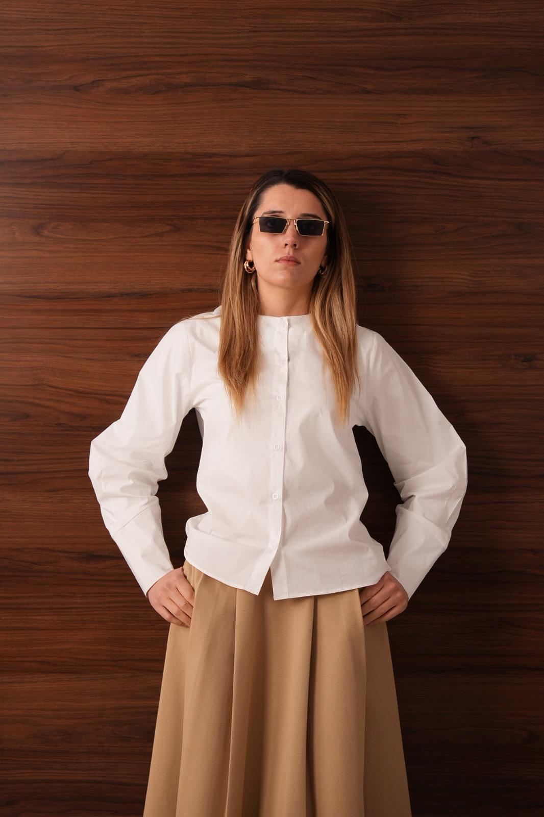 Asimetrik Manşetli Gömlek BEYAZ