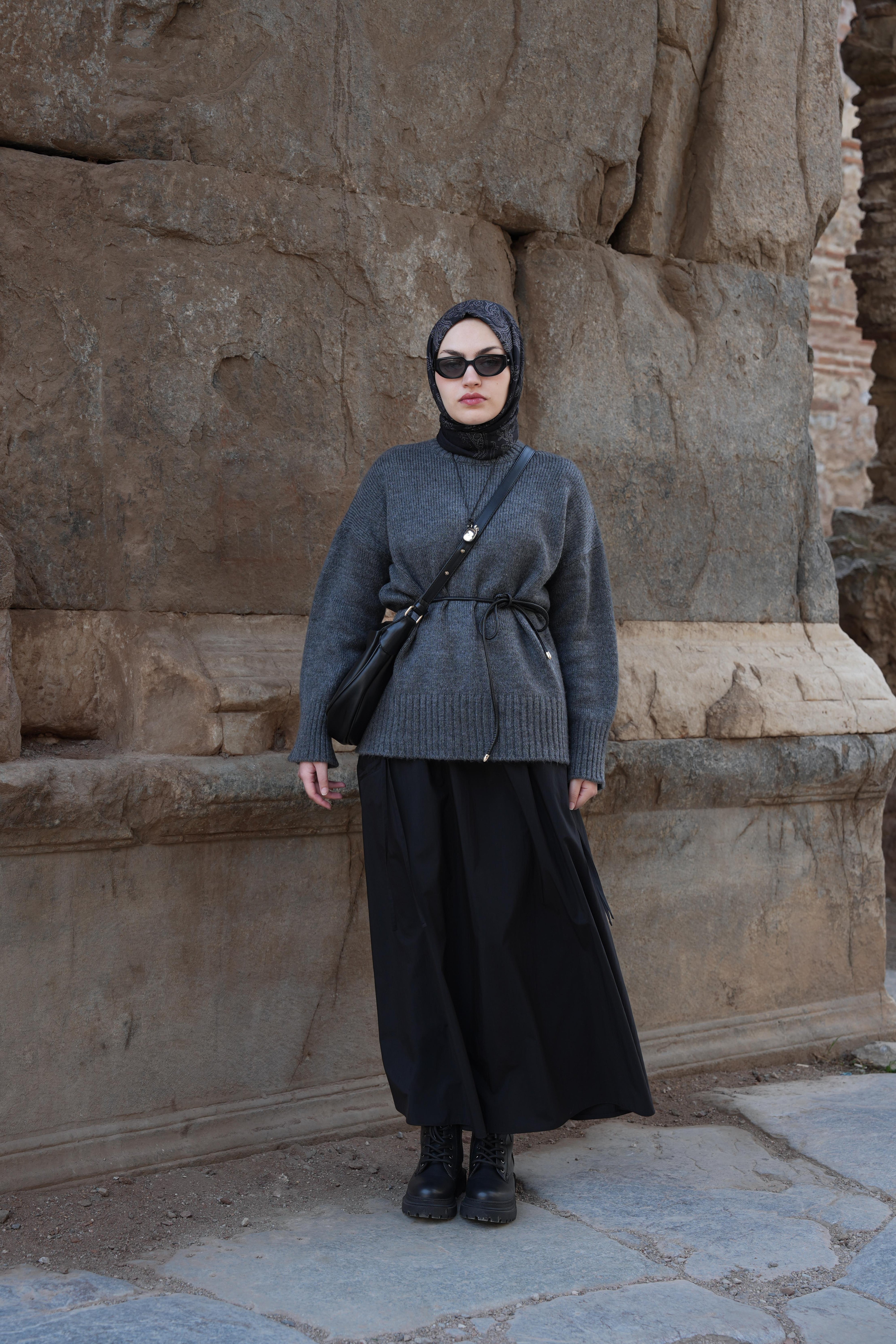 Cep Tünelli Etek Siyah