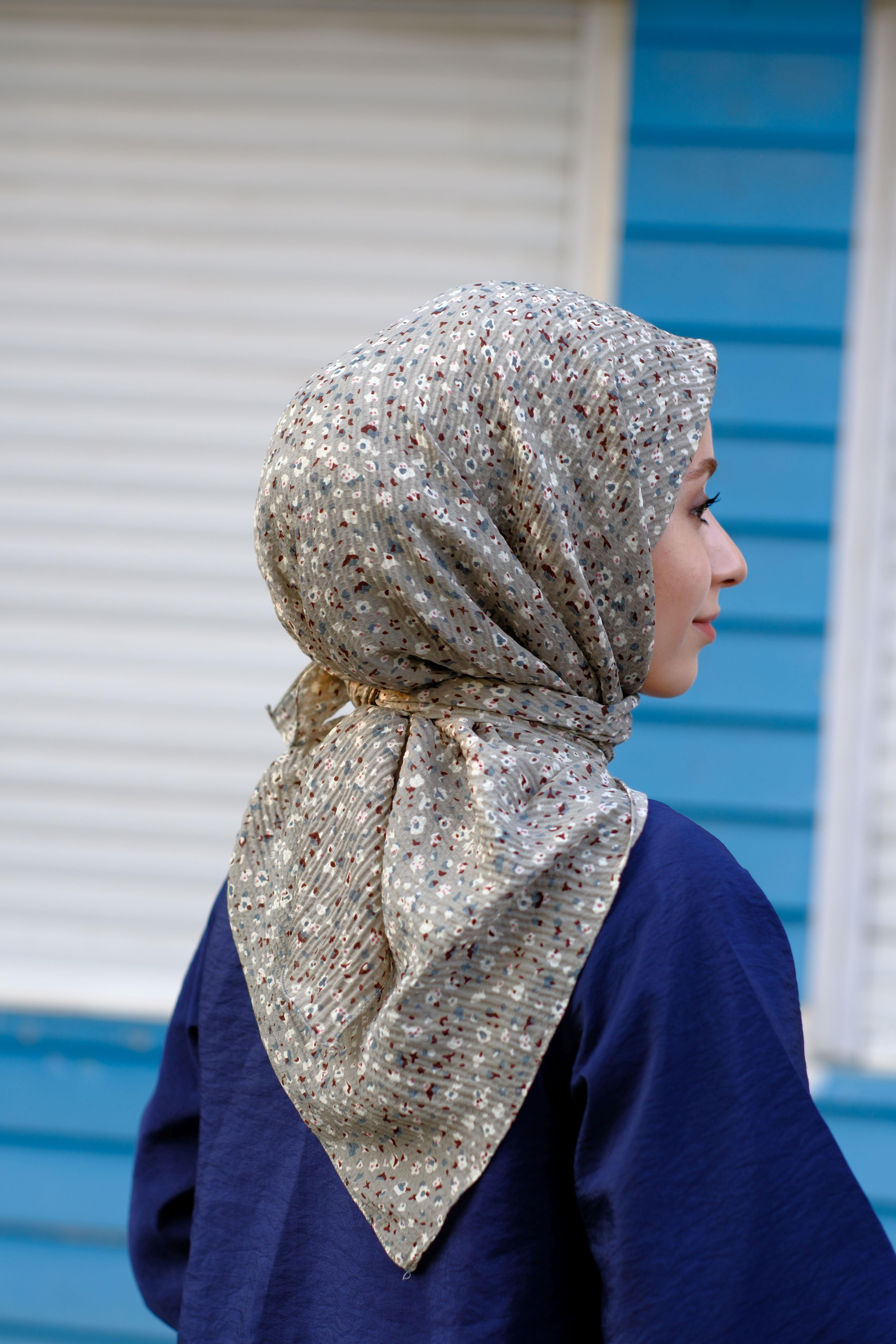 Çiçek Desenli Bürümcük Eşarp KÜF YEŞİLİ