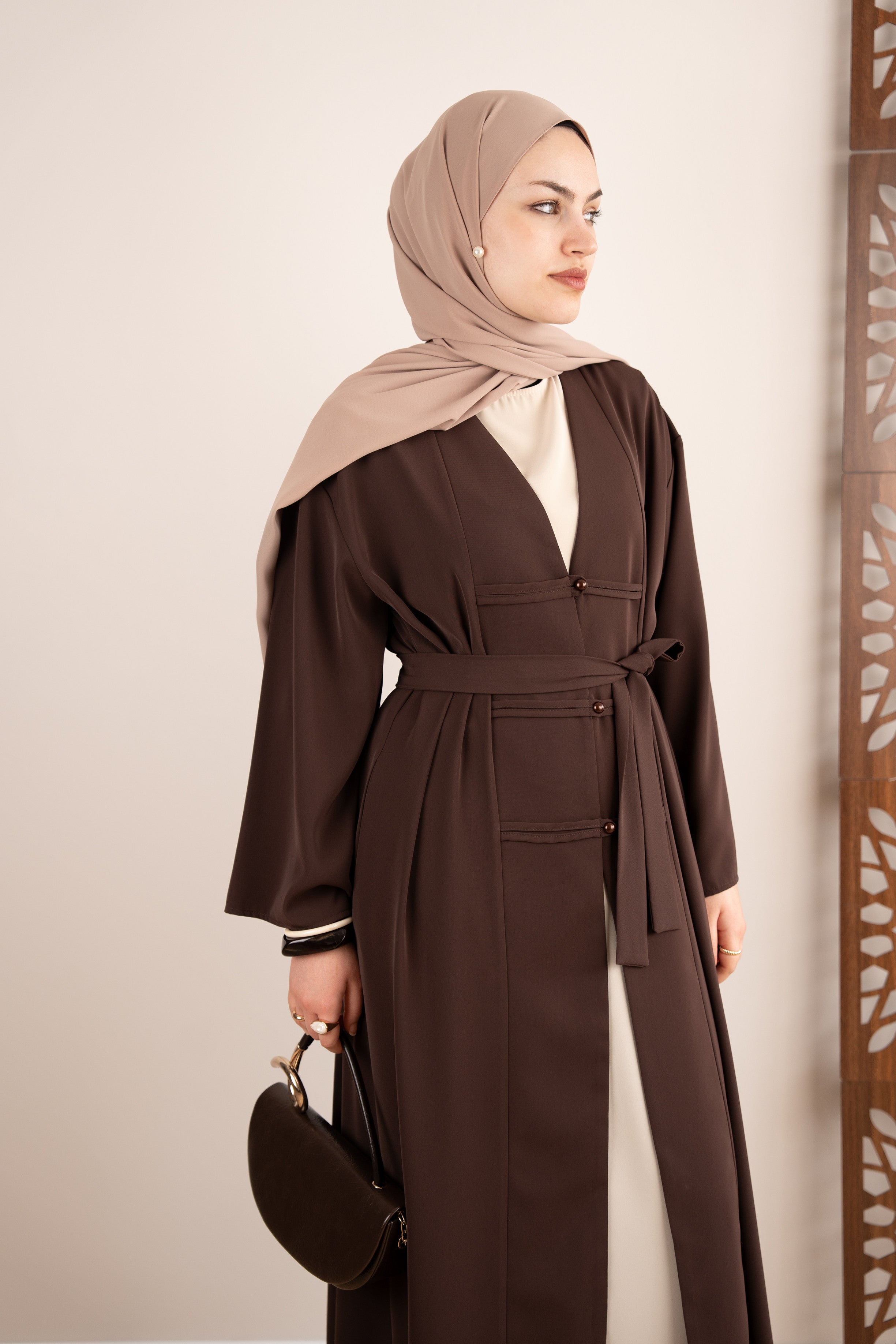 Şerit Düğmeli Abaya KAHVERENGİ