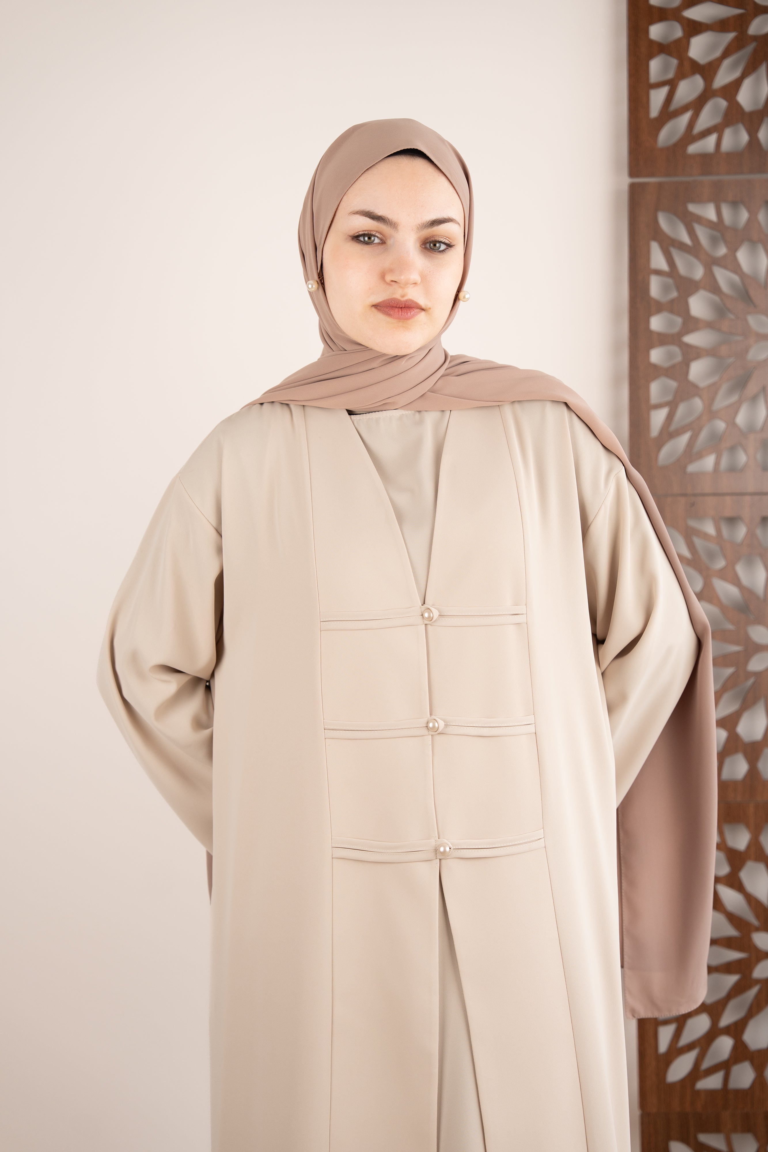 Şerit Düğmeli Abaya KREM