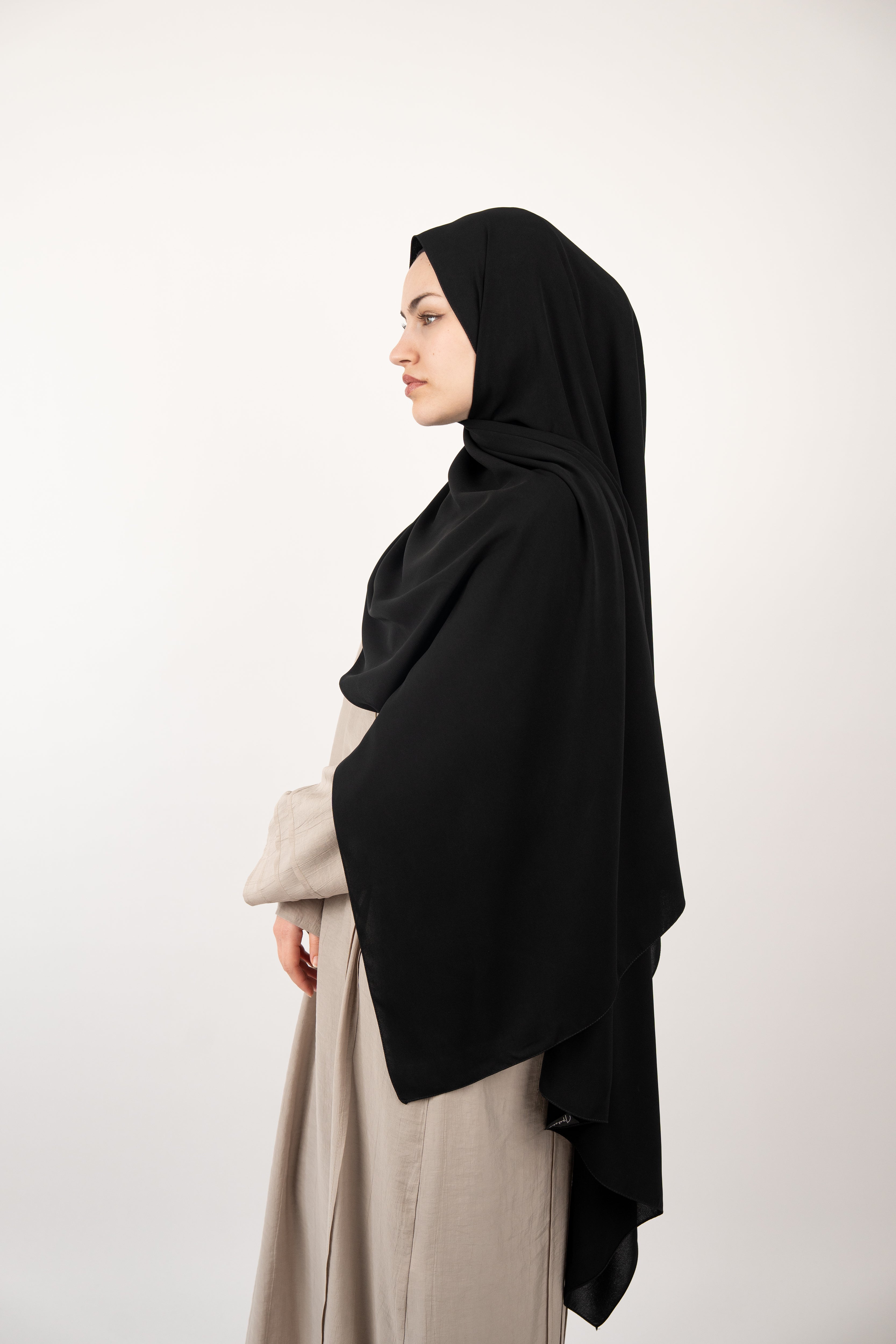 Medine İpeği Şal SİYAH