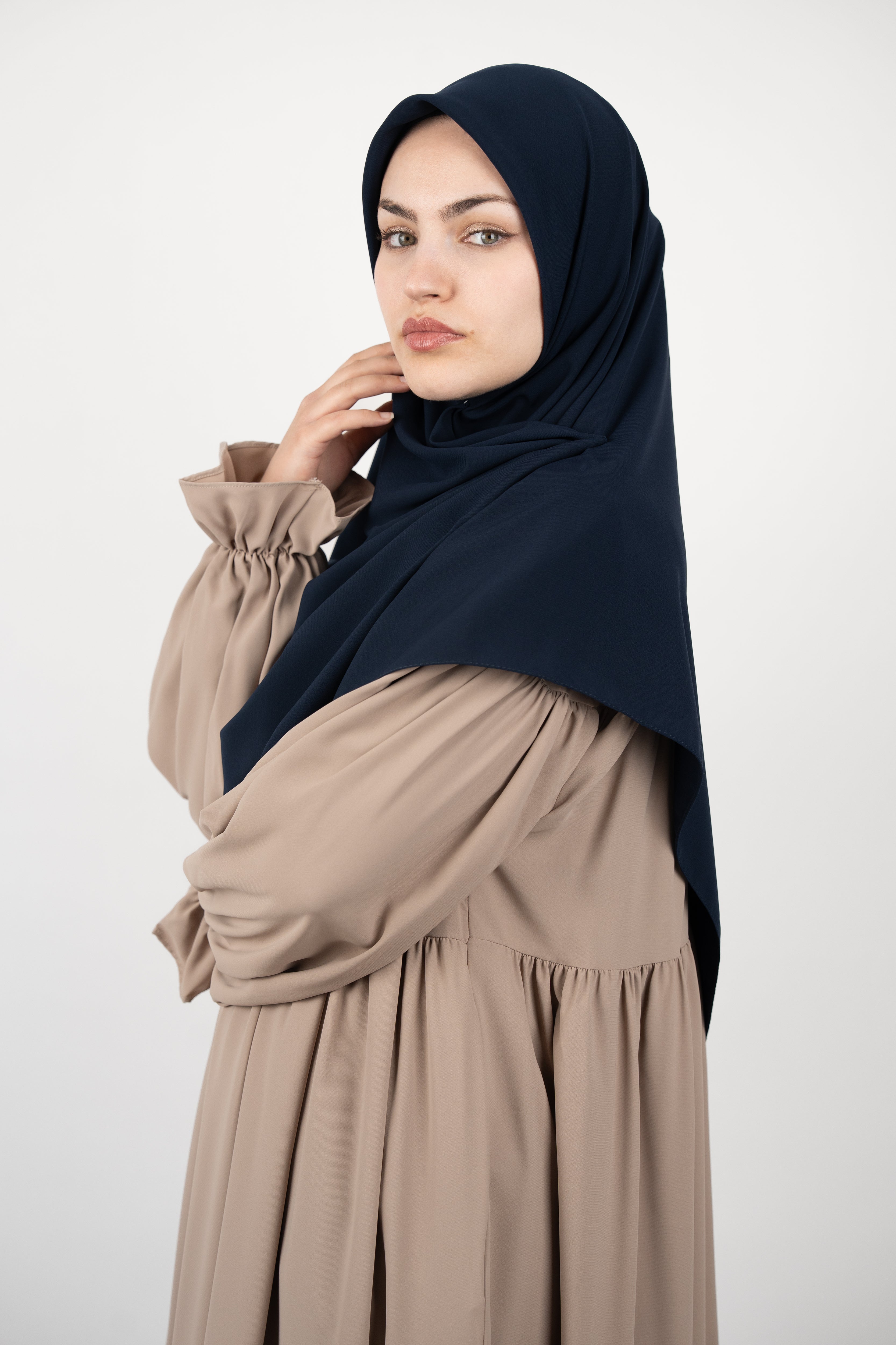 Medine İpeği Eşarp LACİVERT