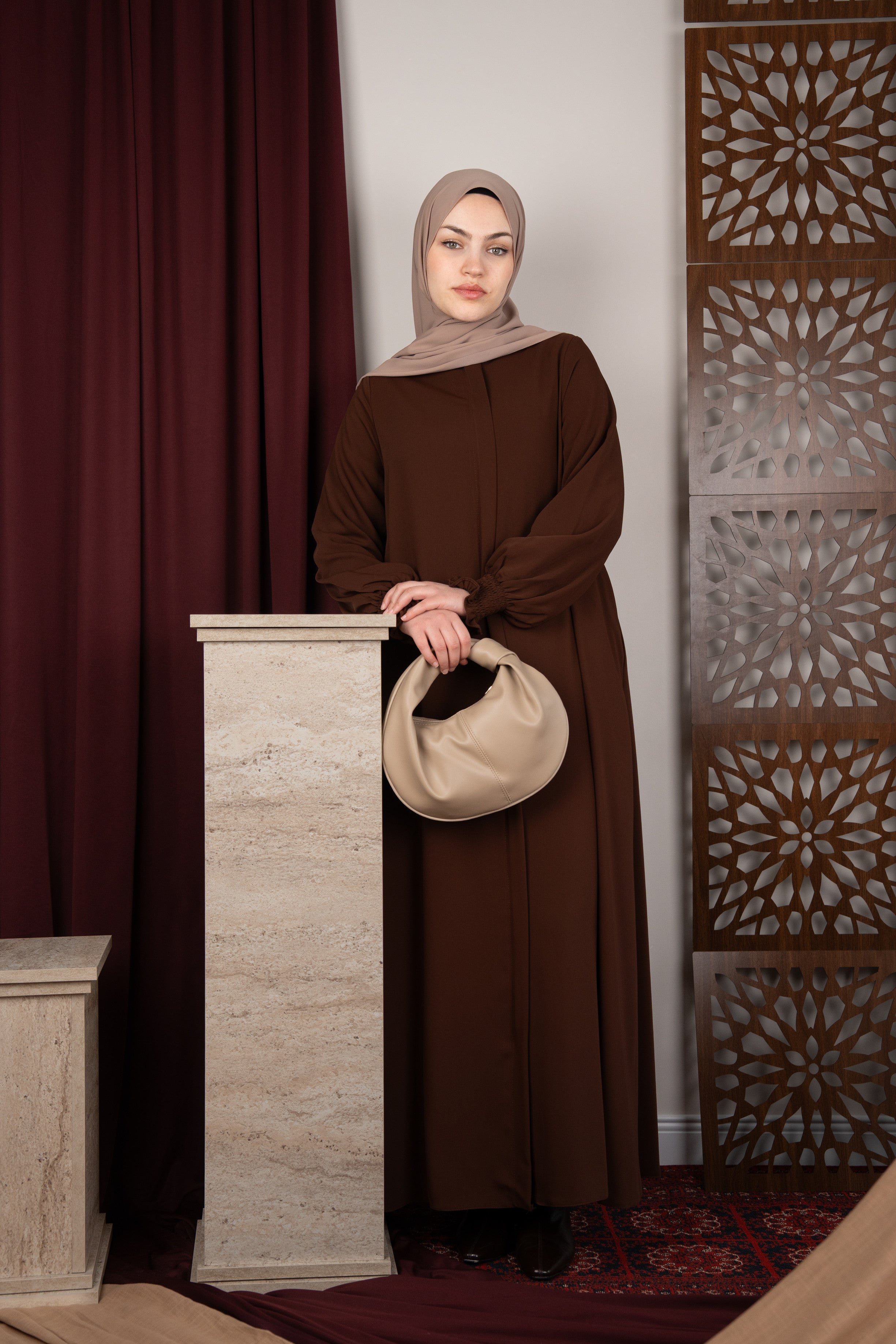 Aynil Kloş Ferace KAHVERENGİ