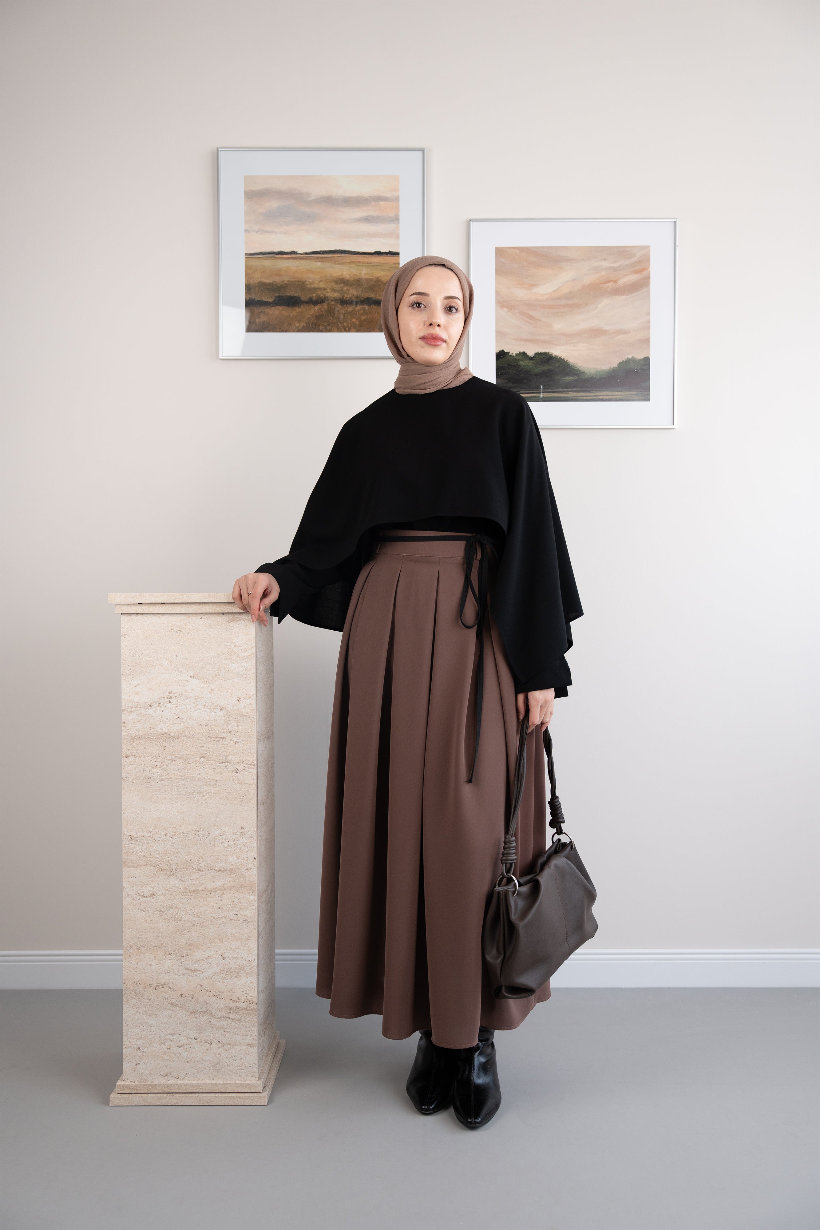 Geniş Pileli Etek Sütlü Kahve