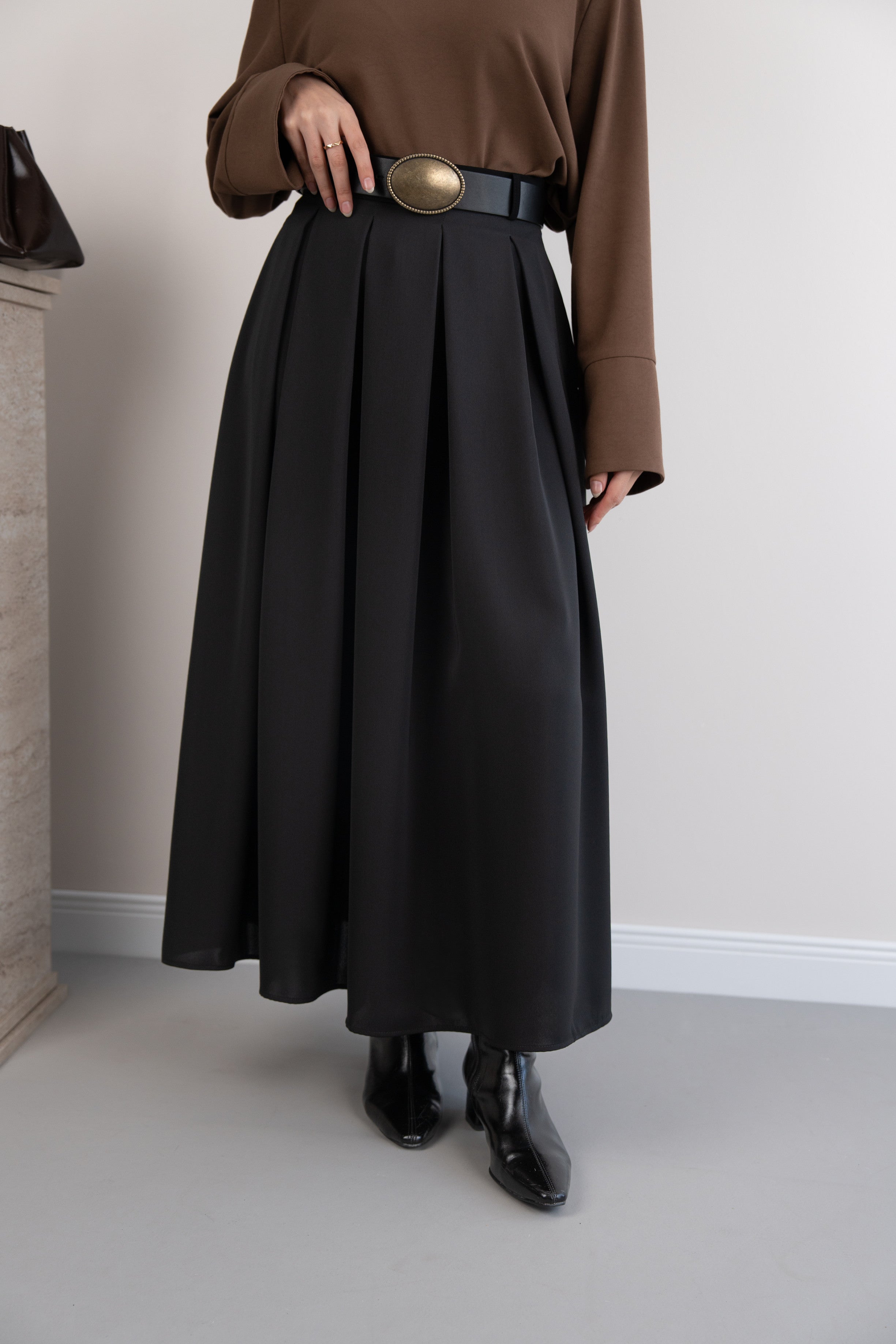 Geniş Pileli Etek SİYAH