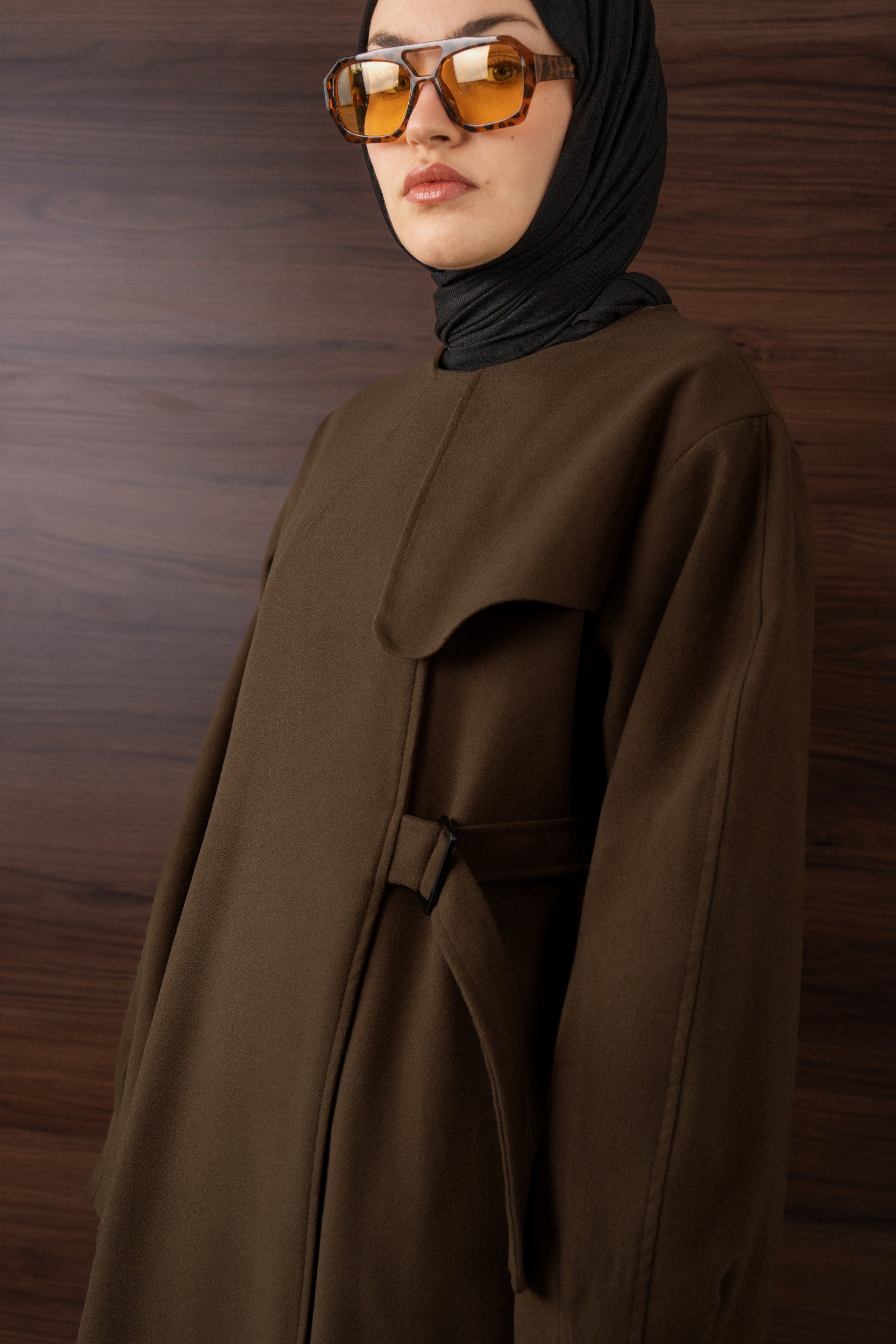 Kemer Detaylı Asimetrik Kaban Toprak