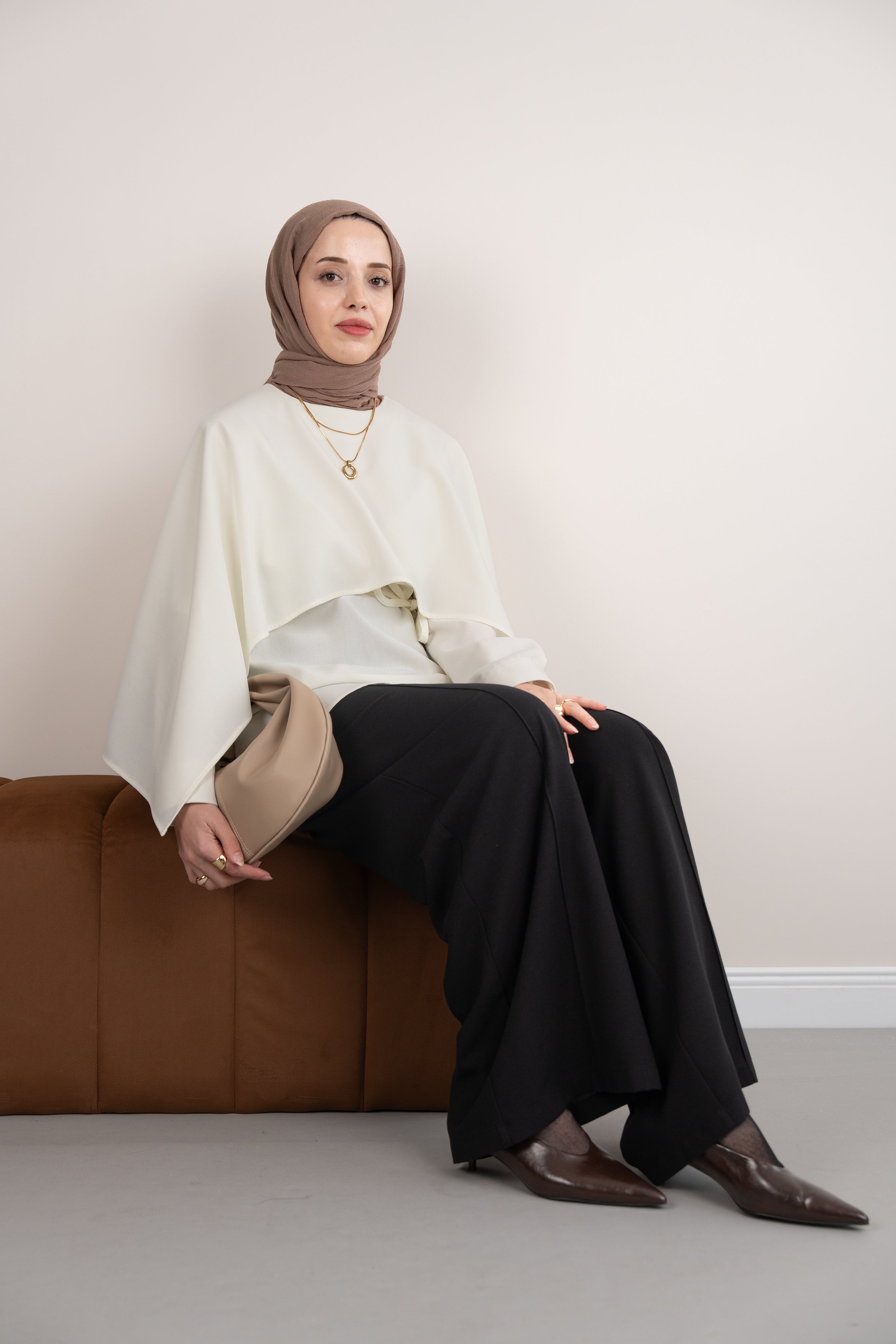 Pelerinli Tunik EKRU