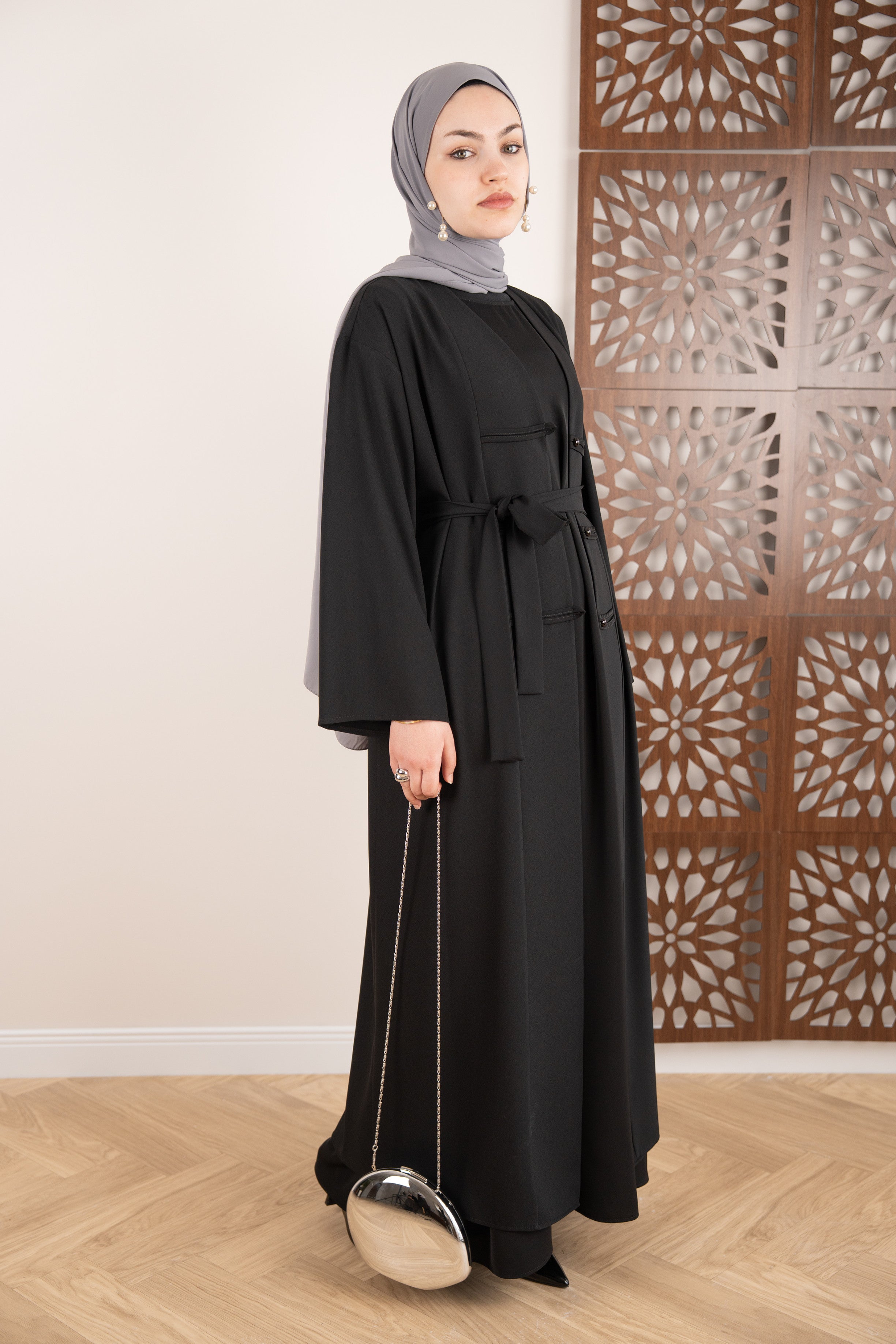 Şerit Düğmeli Abaya SİYAH