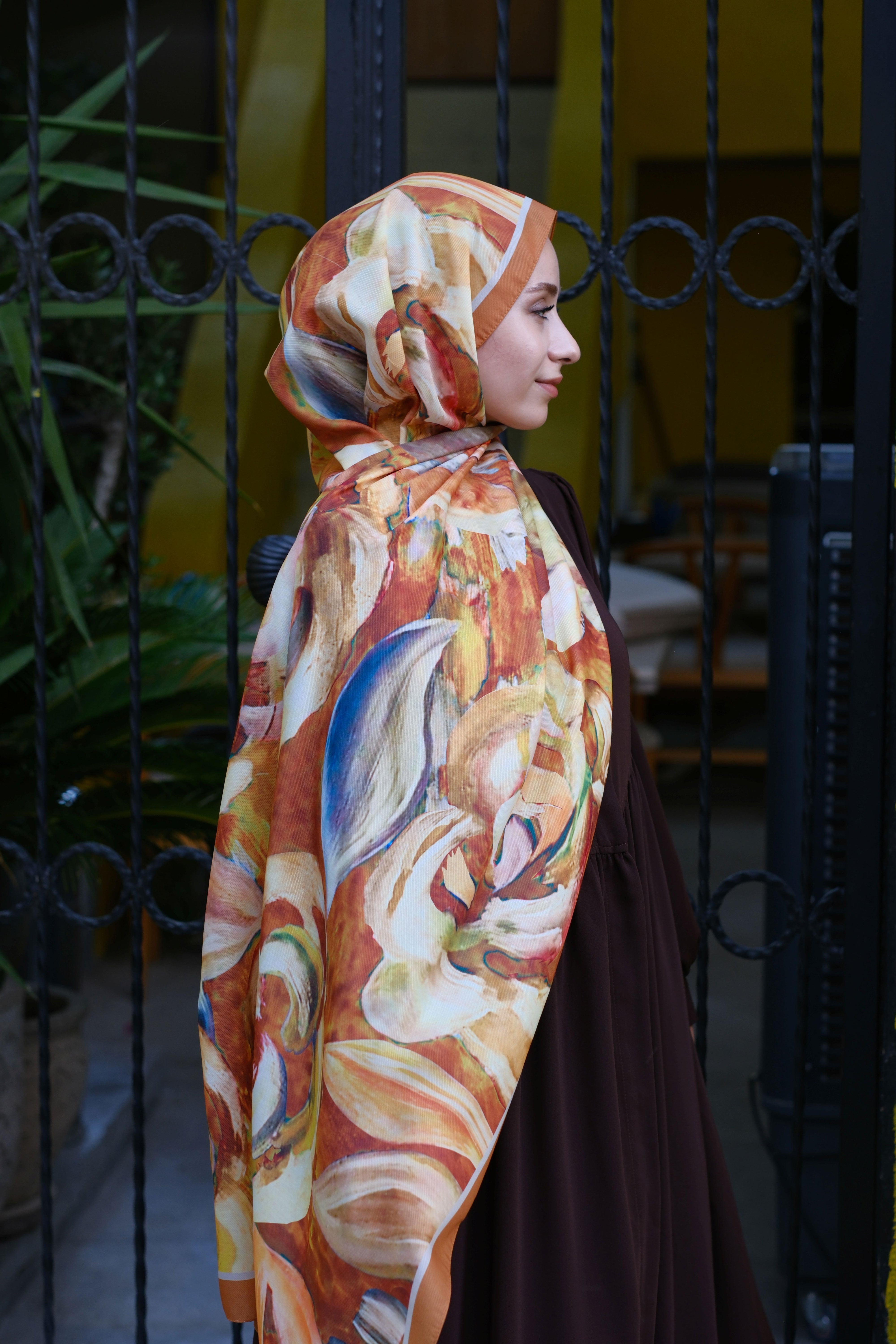 Gül Desenli Şal Hardal