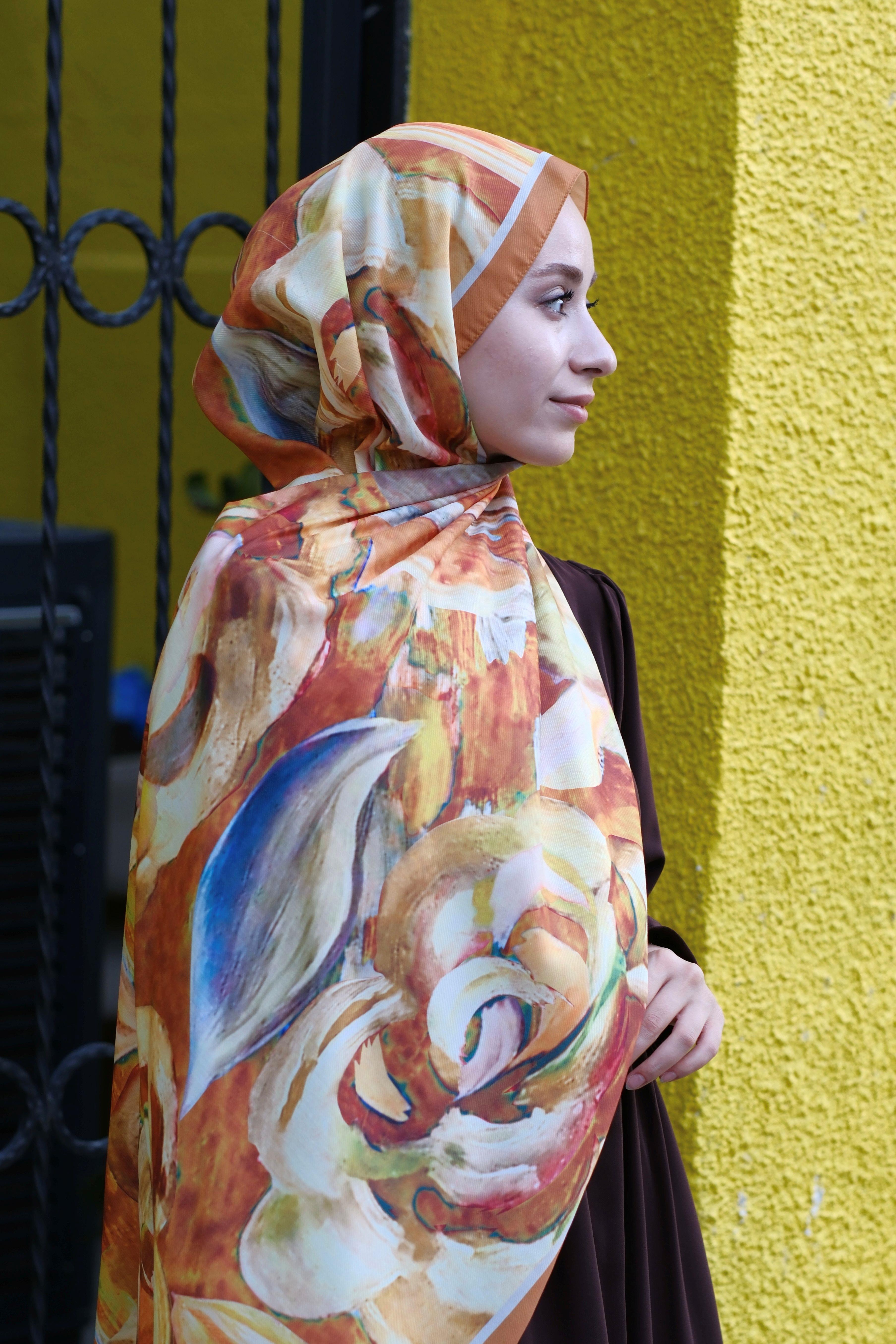 Gül Desenli Şal Hardal