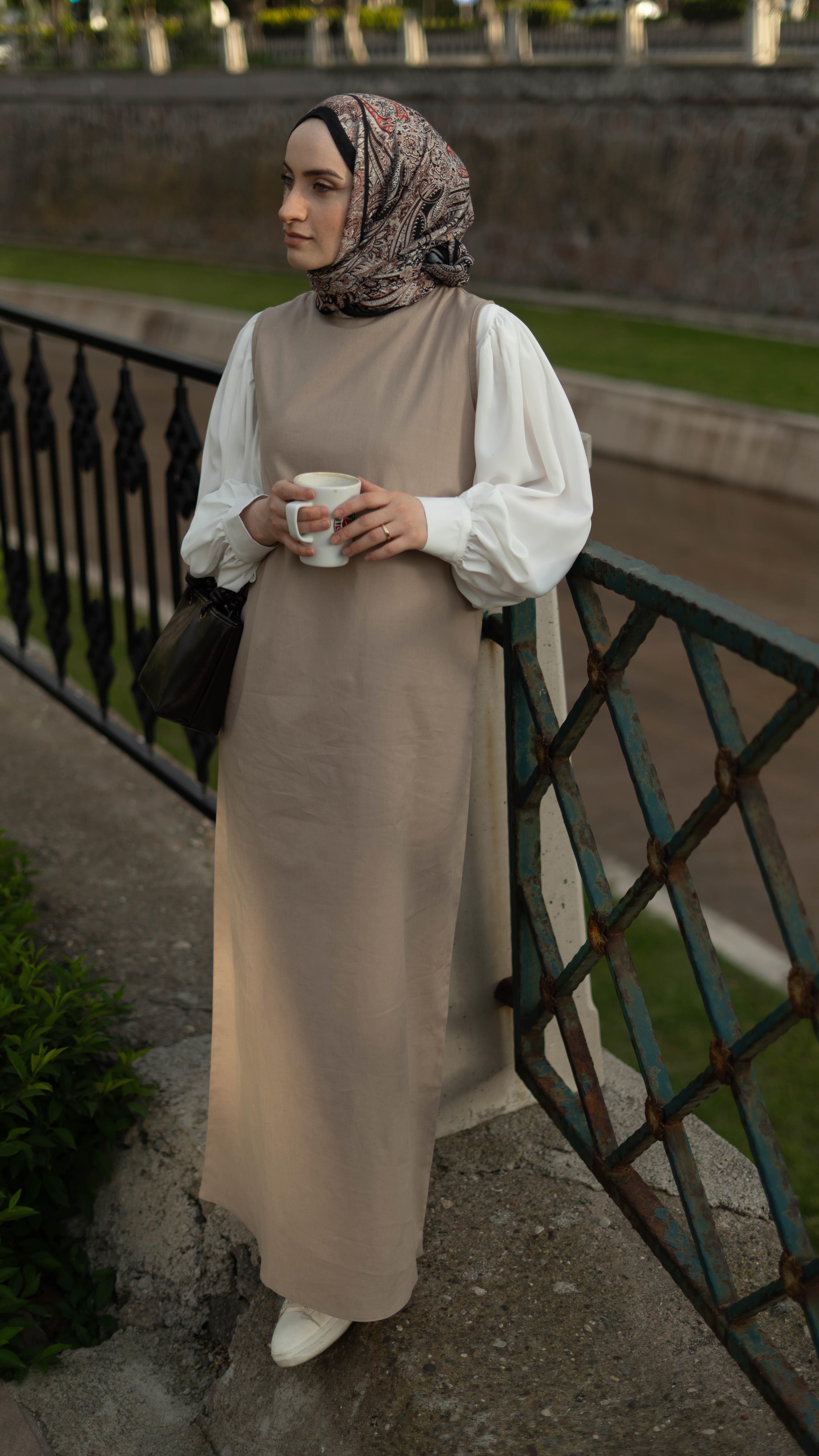 Pamuk Keten Kolsuz Elbise BEJ