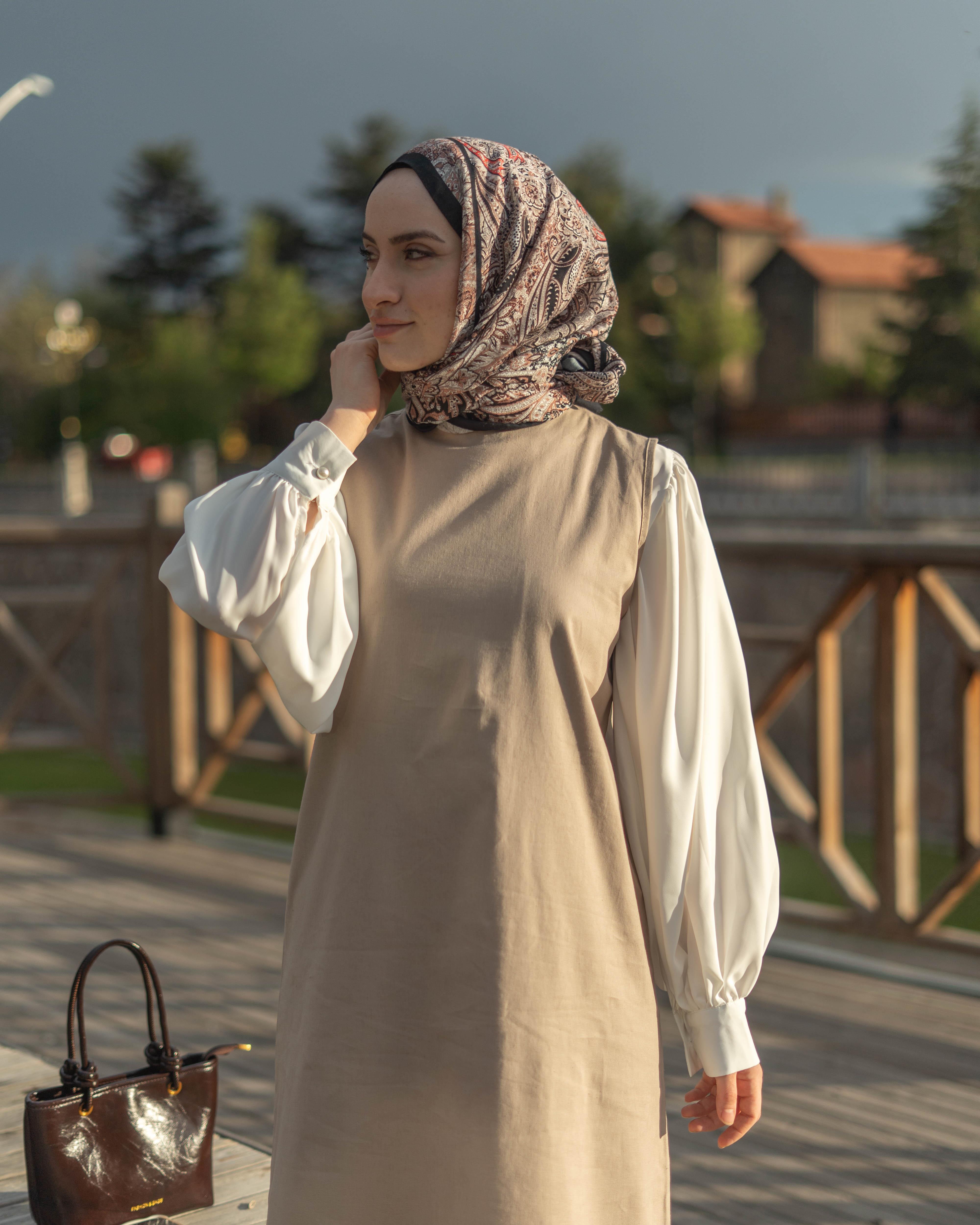 Pamuk Keten Kolsuz Elbise BEJ