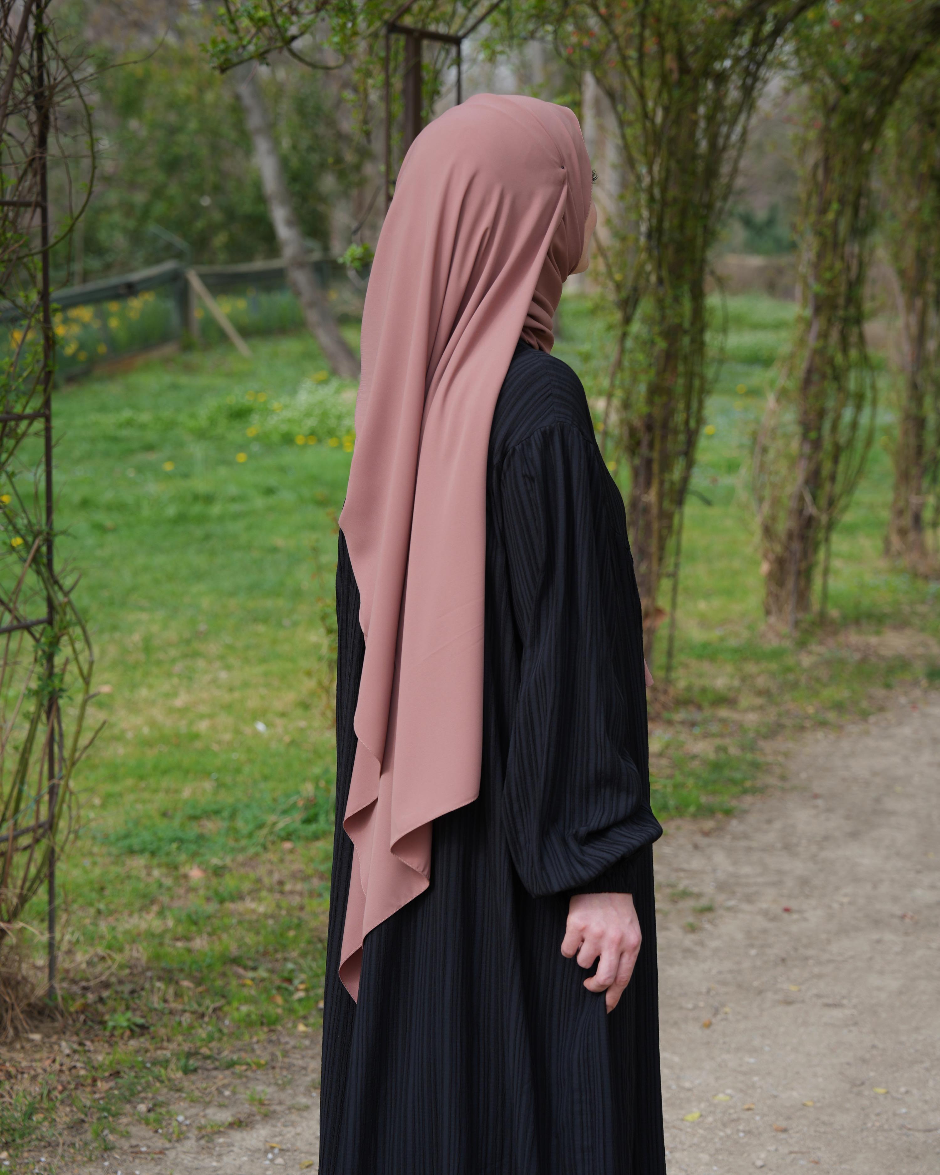Lina Elbise SİYAH