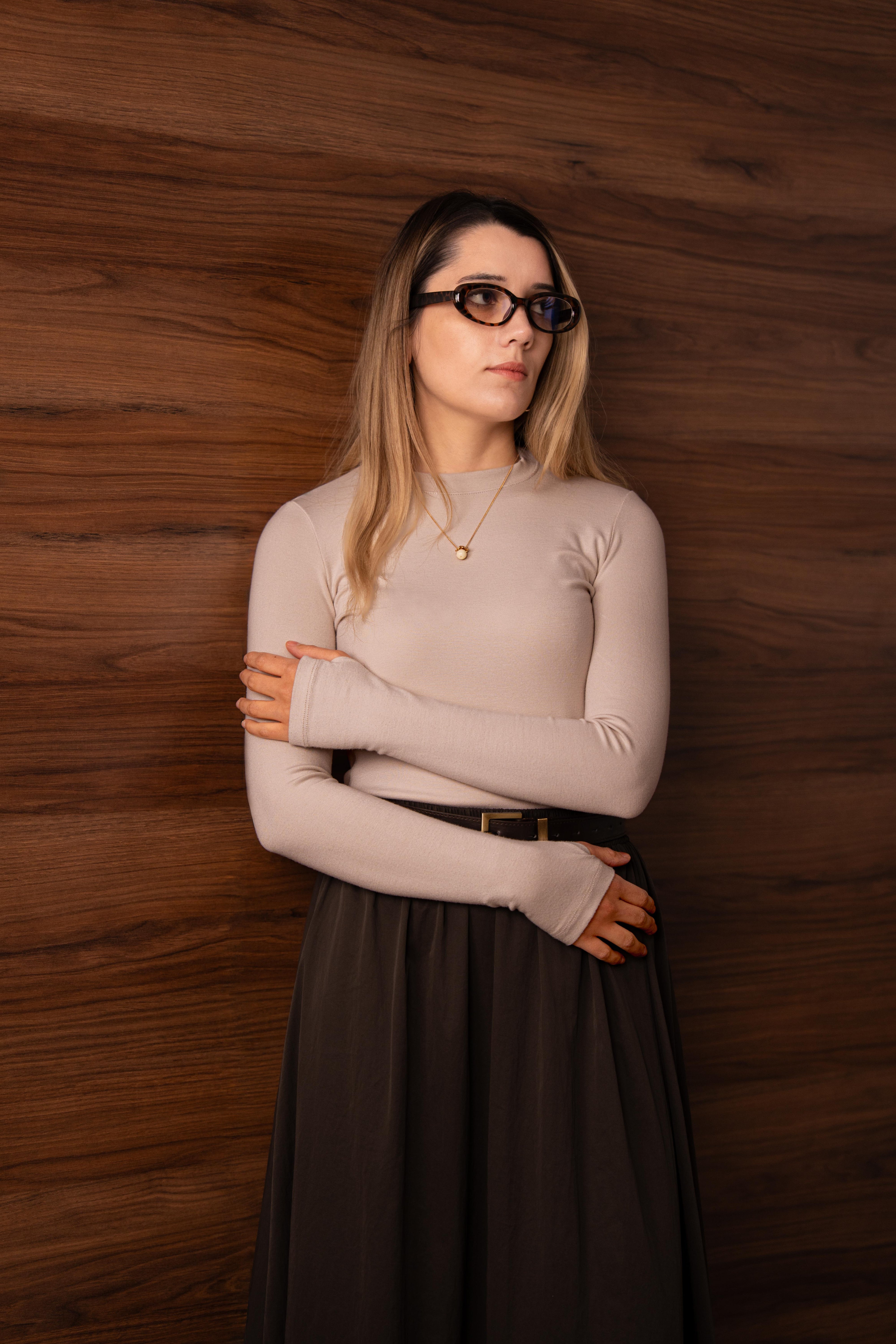 Parmak Detaylı Body TAŞ