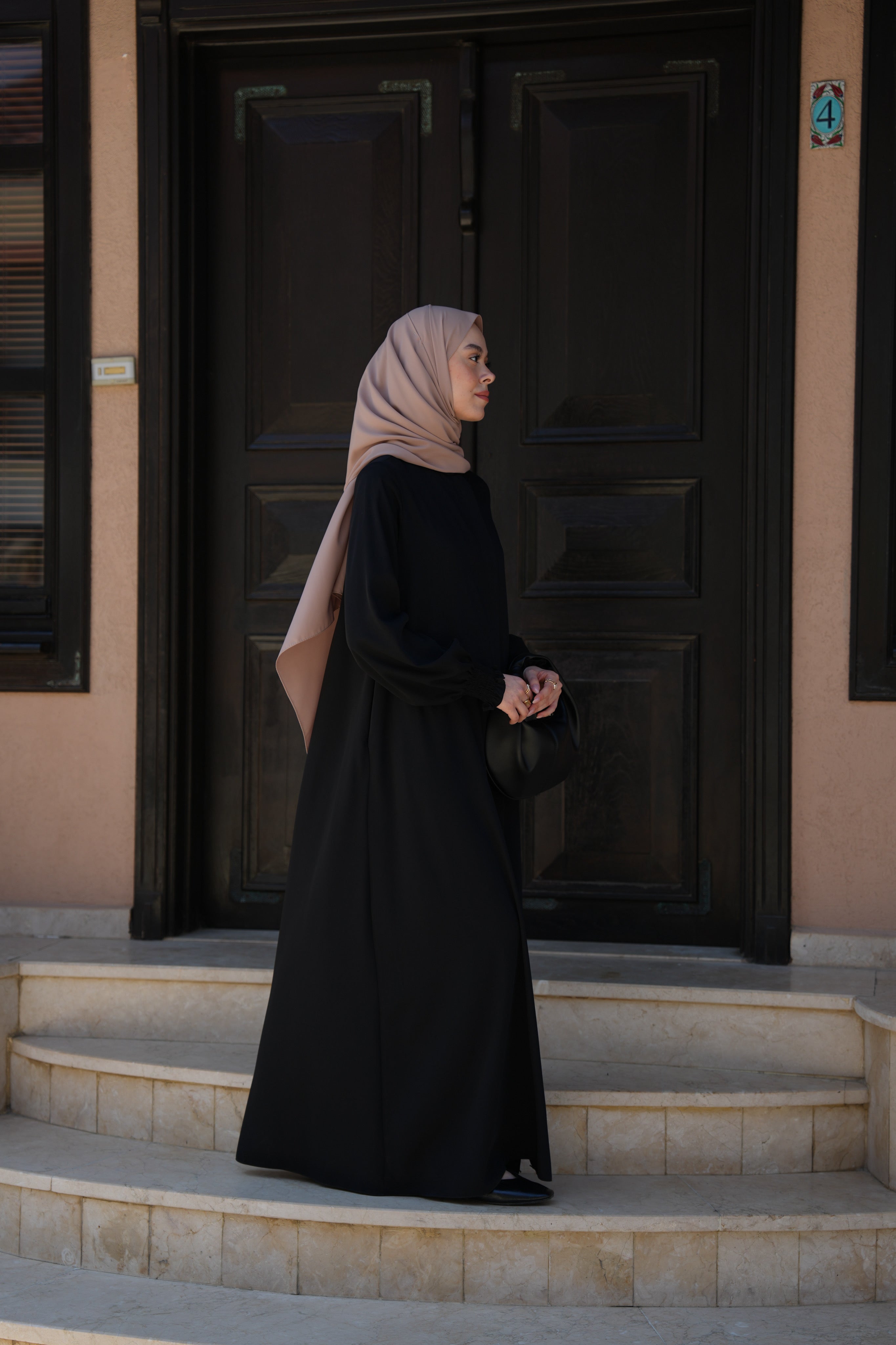 Aynil Kloş Ferace SİYAH