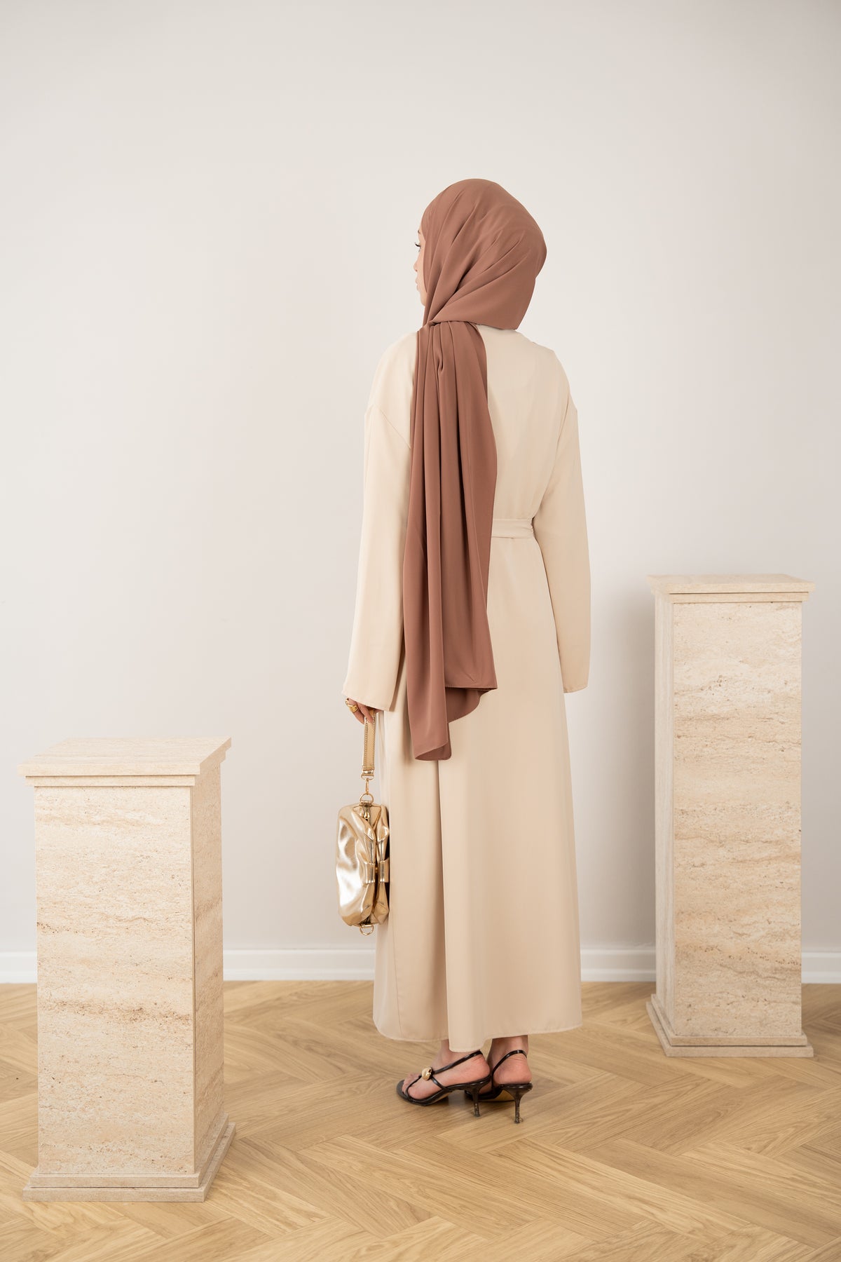 Şerit Düğmeli Abaya KREM