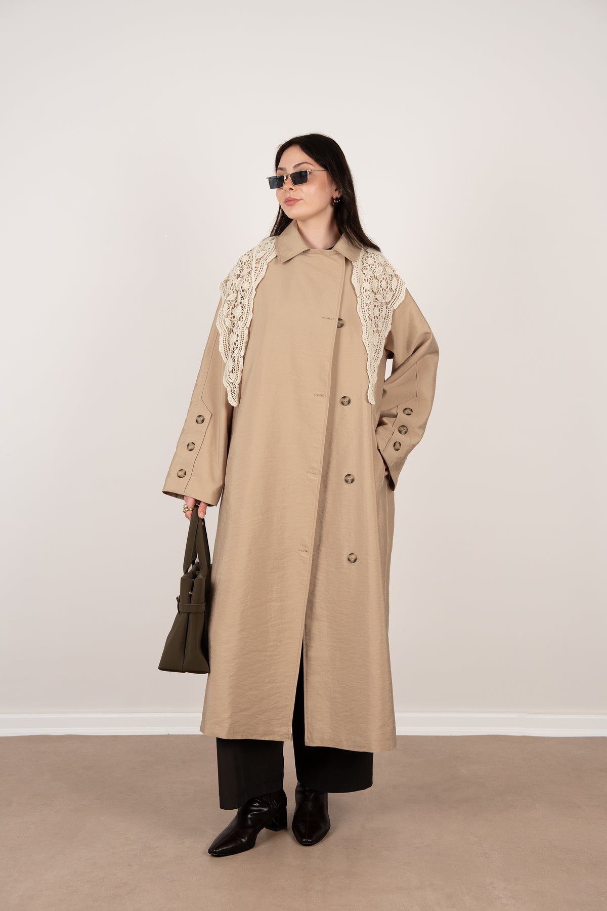 Düğme Detaylı Oversize Trençkot Bej