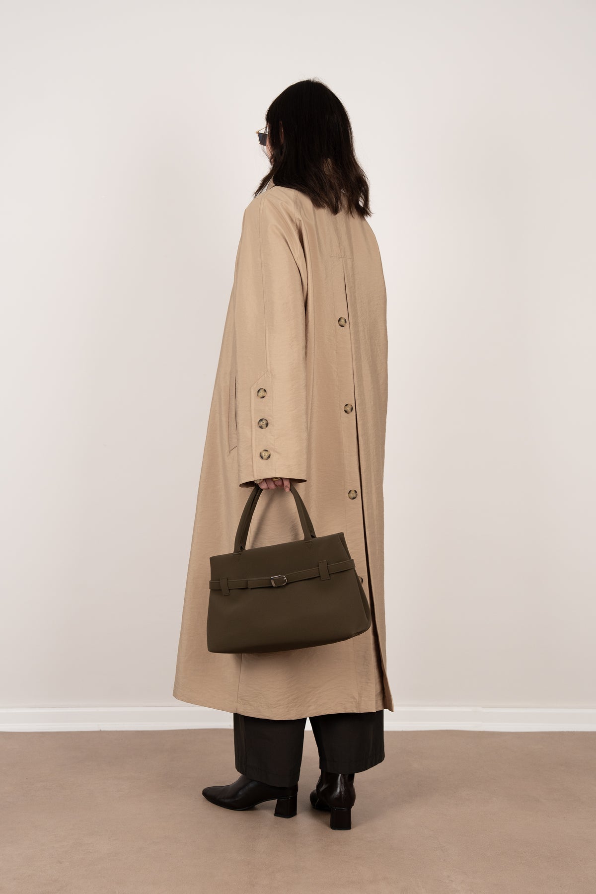 Düğme Detaylı Oversize Trençkot Bej