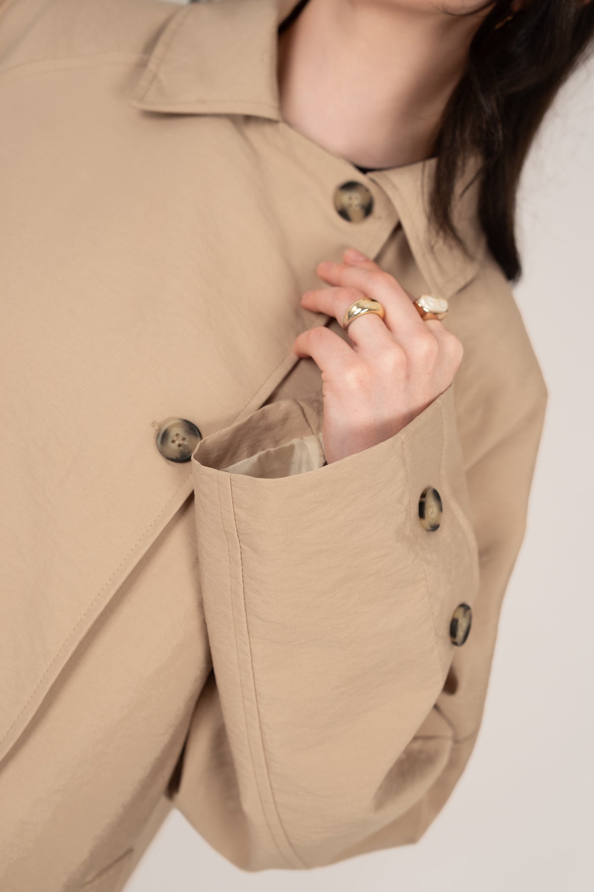 Düğme Detaylı Oversize Trençkot Bej