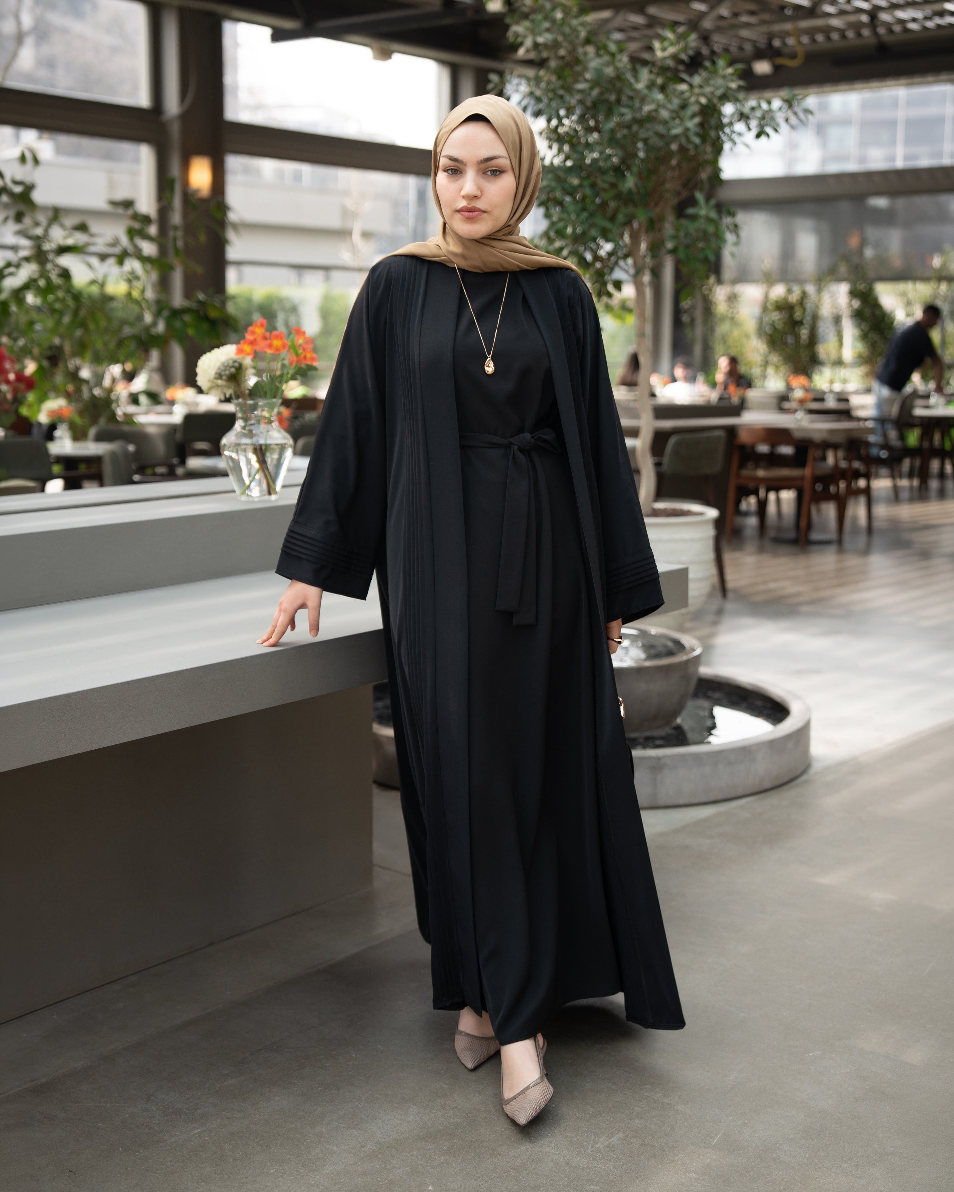 Nervürlü Abaya SİYAH