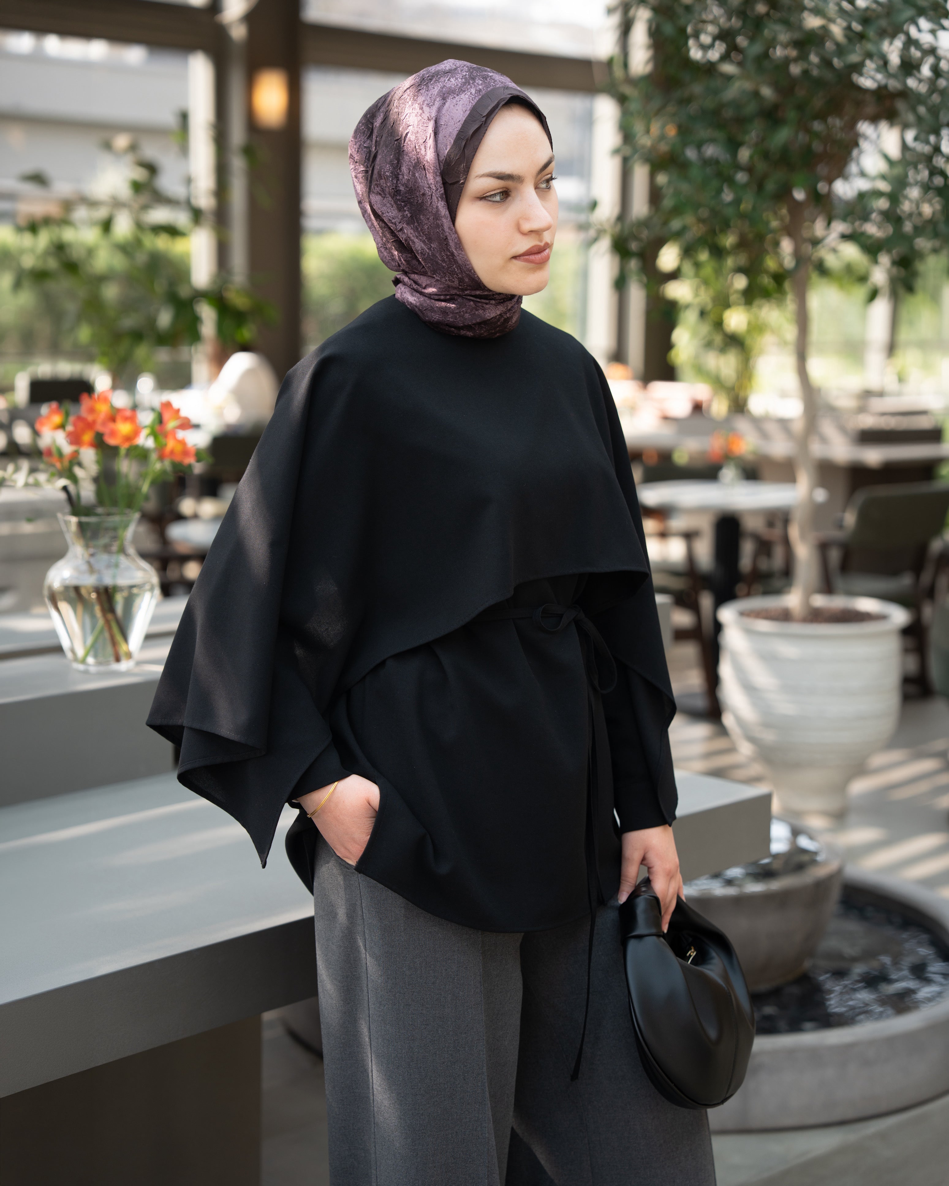 Pelerinli Tunik SİYAH