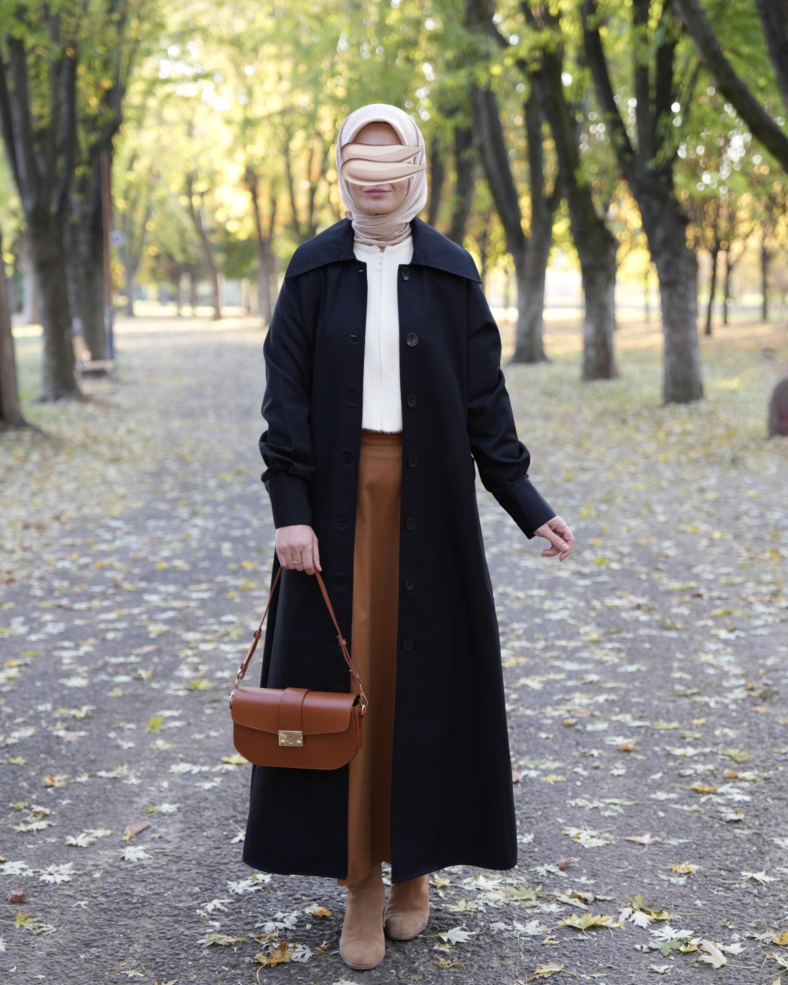 A Pileli Trençkot SİYAH