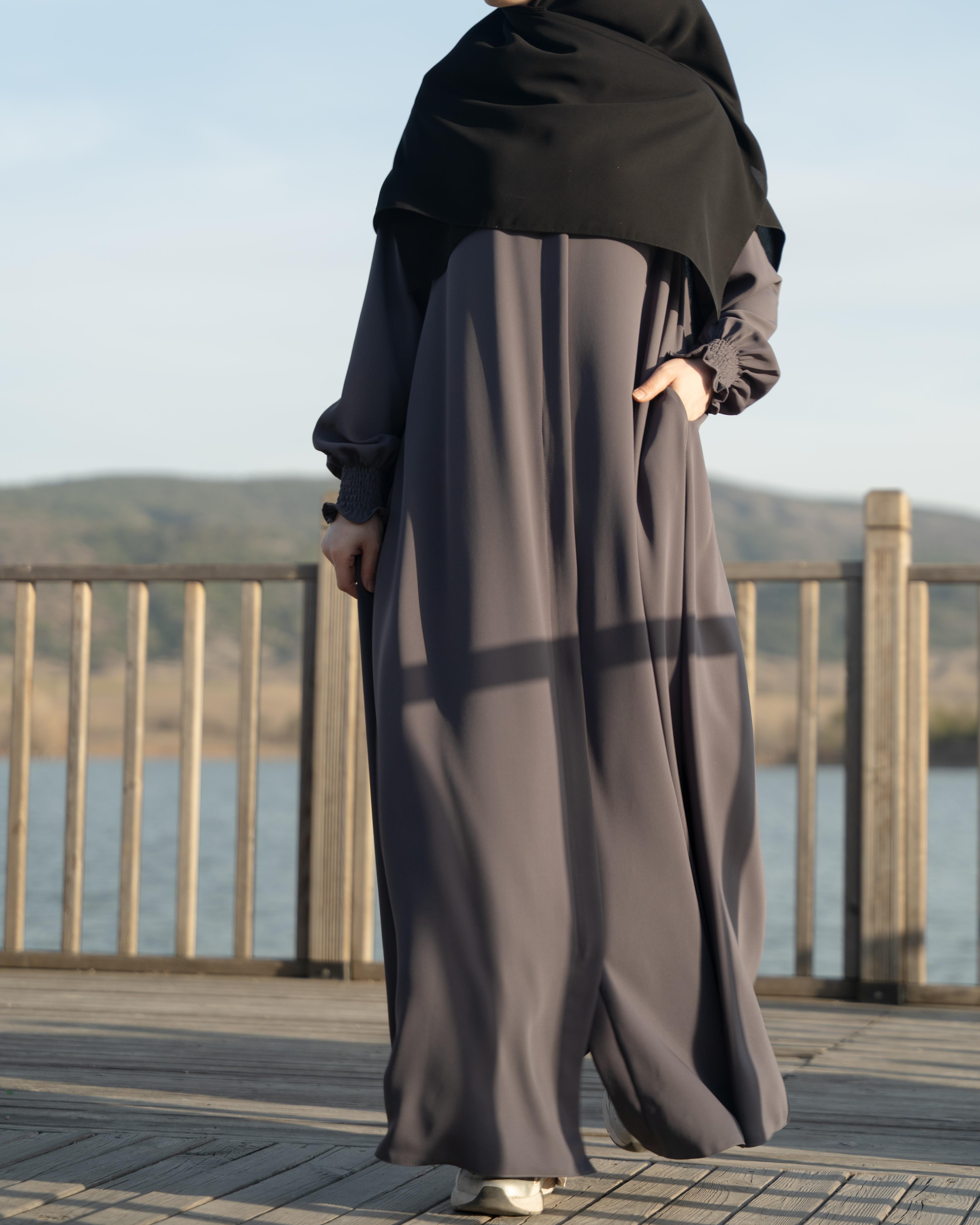 Aynil Kloş Ferace Füme