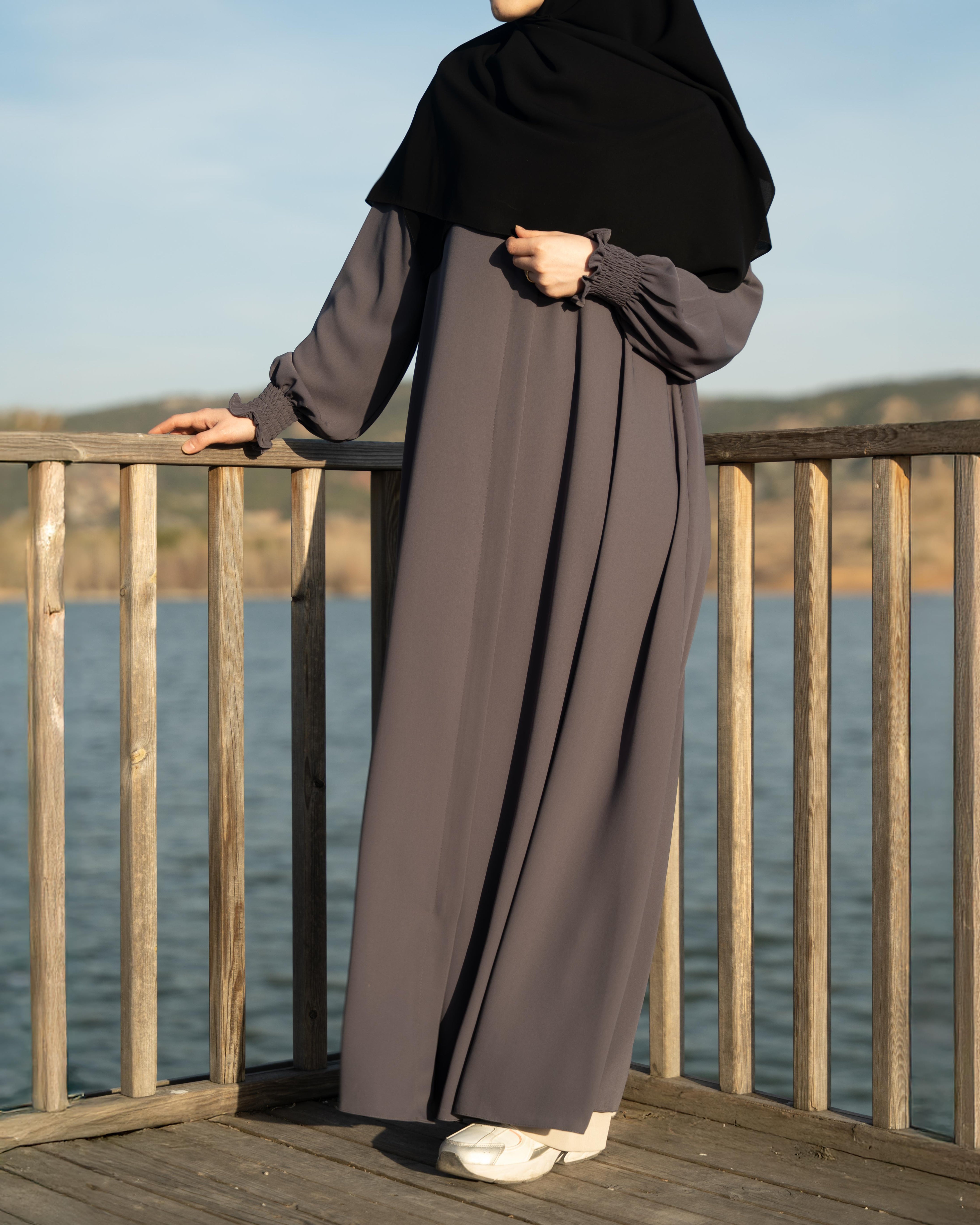 Aynil Kloş Ferace Füme