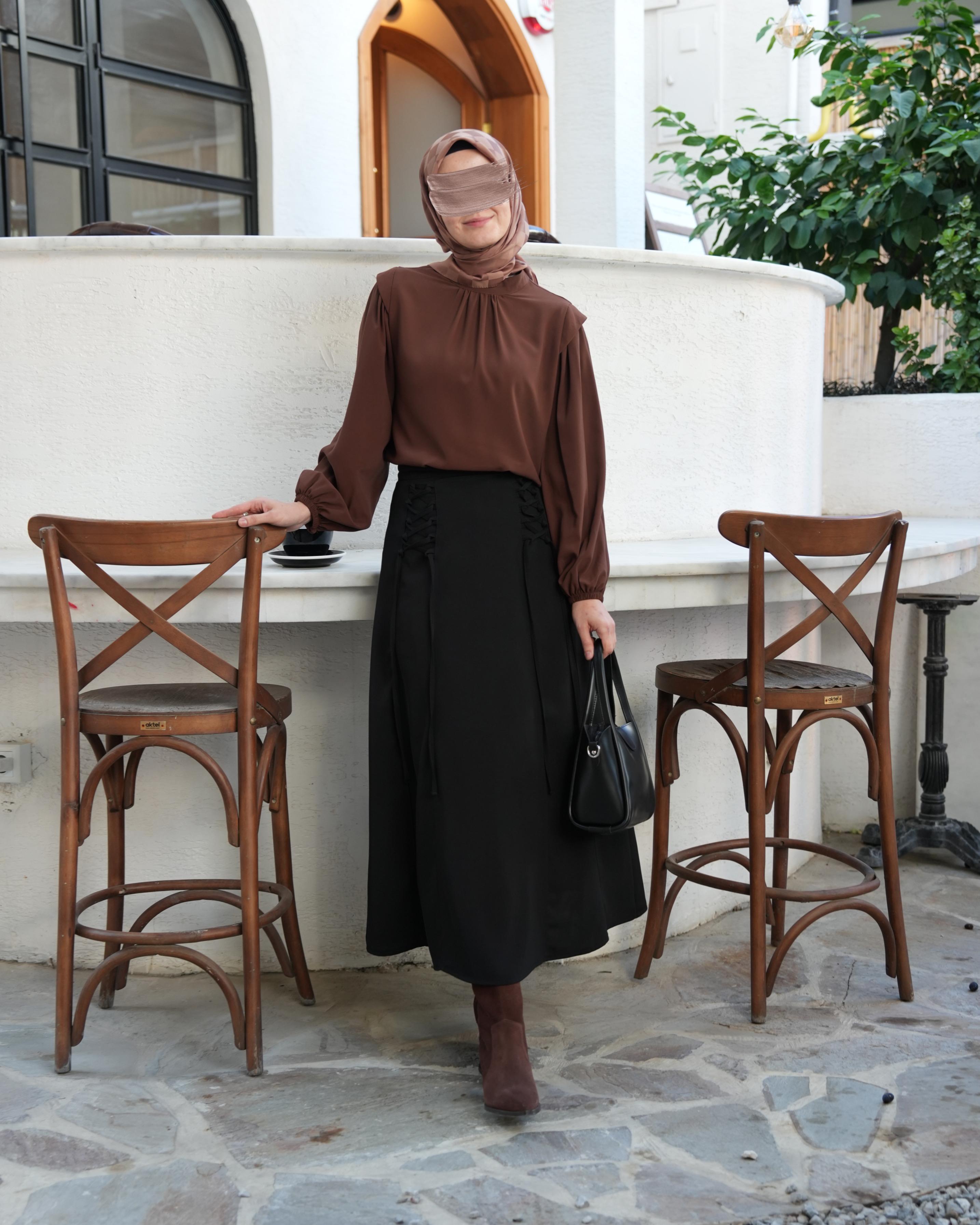 Bağcıklı Etek Siyah