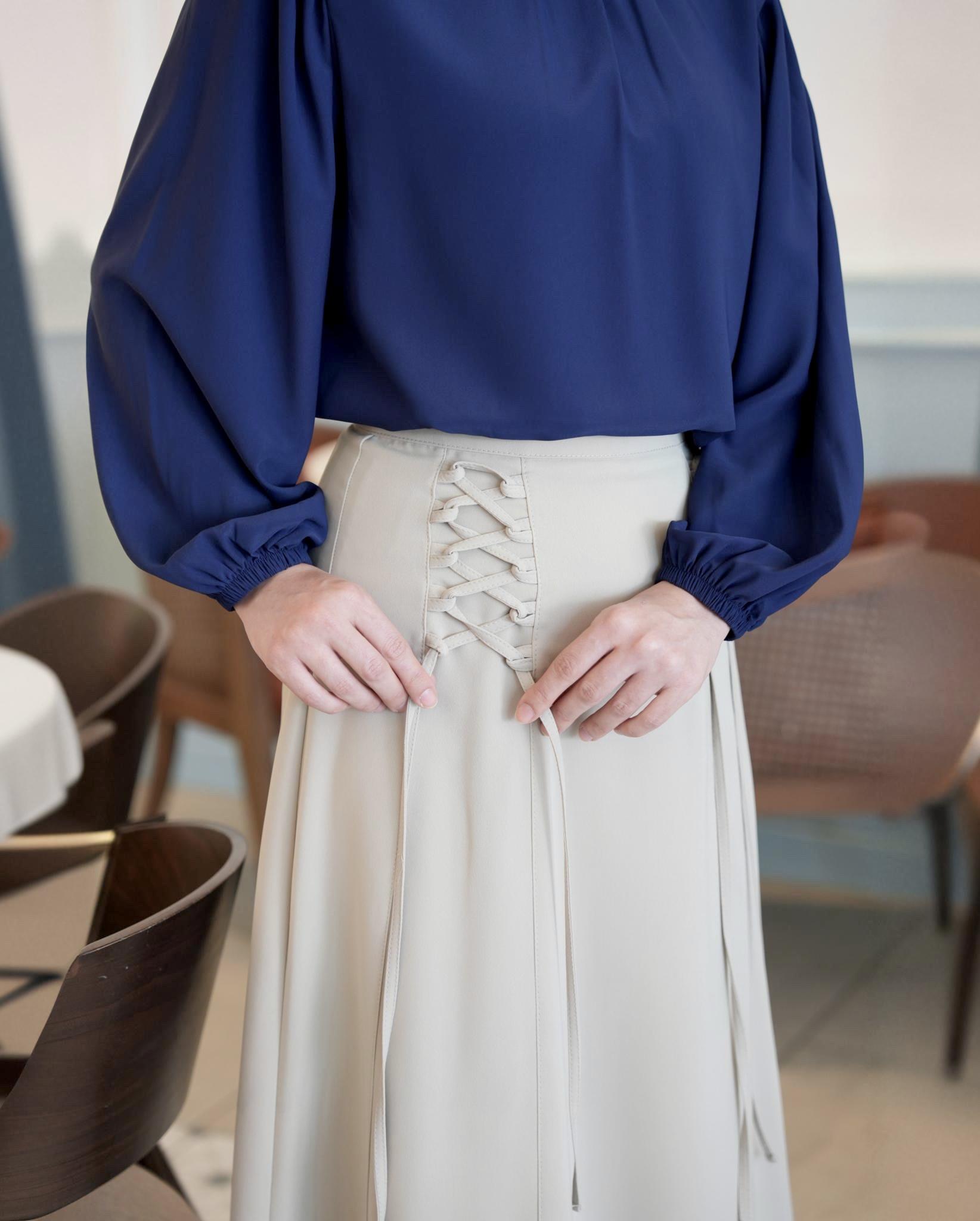 Bağcıklı Etek TAŞ