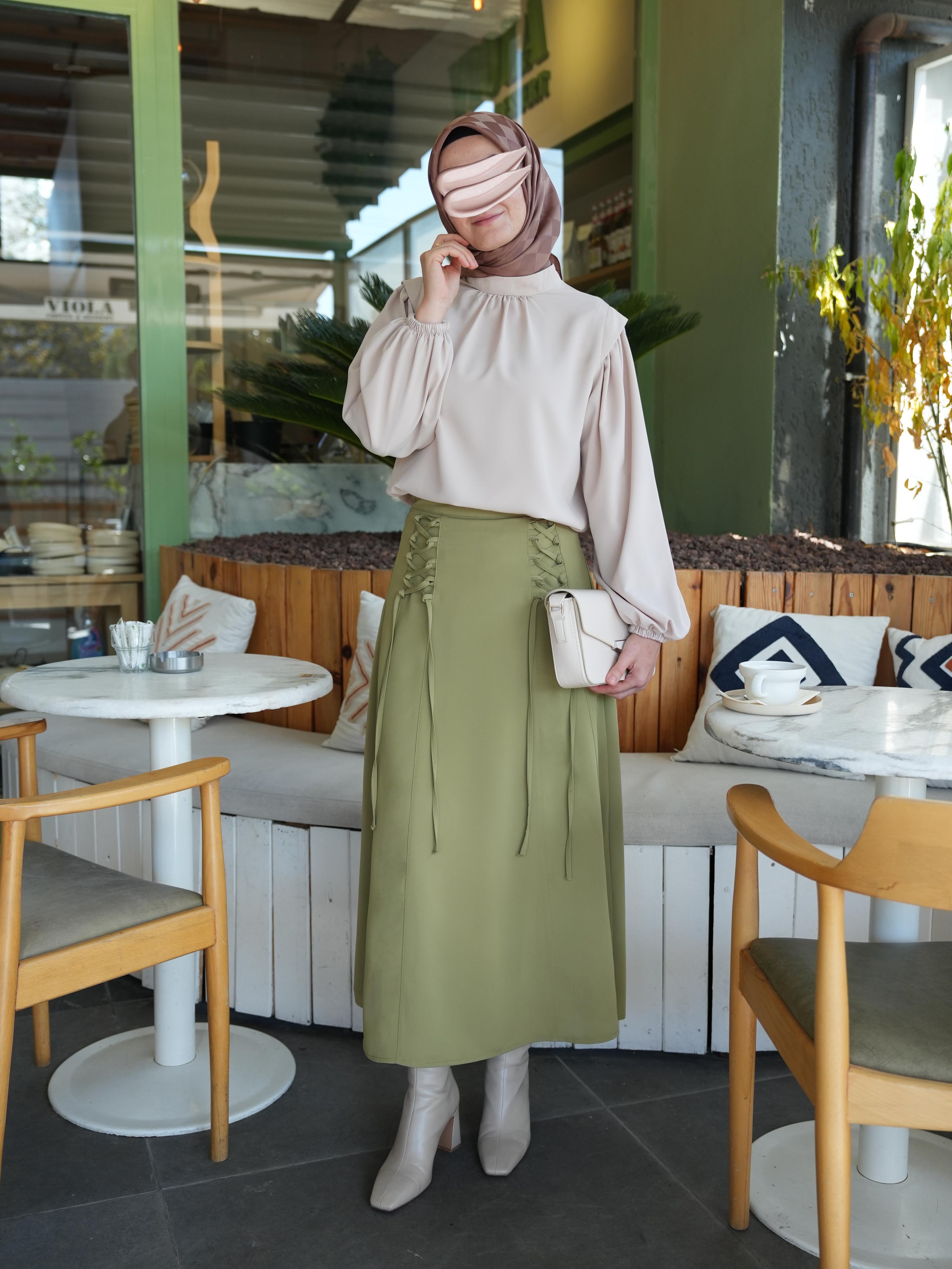 Bağcıklı Etek Yağ Yeşili