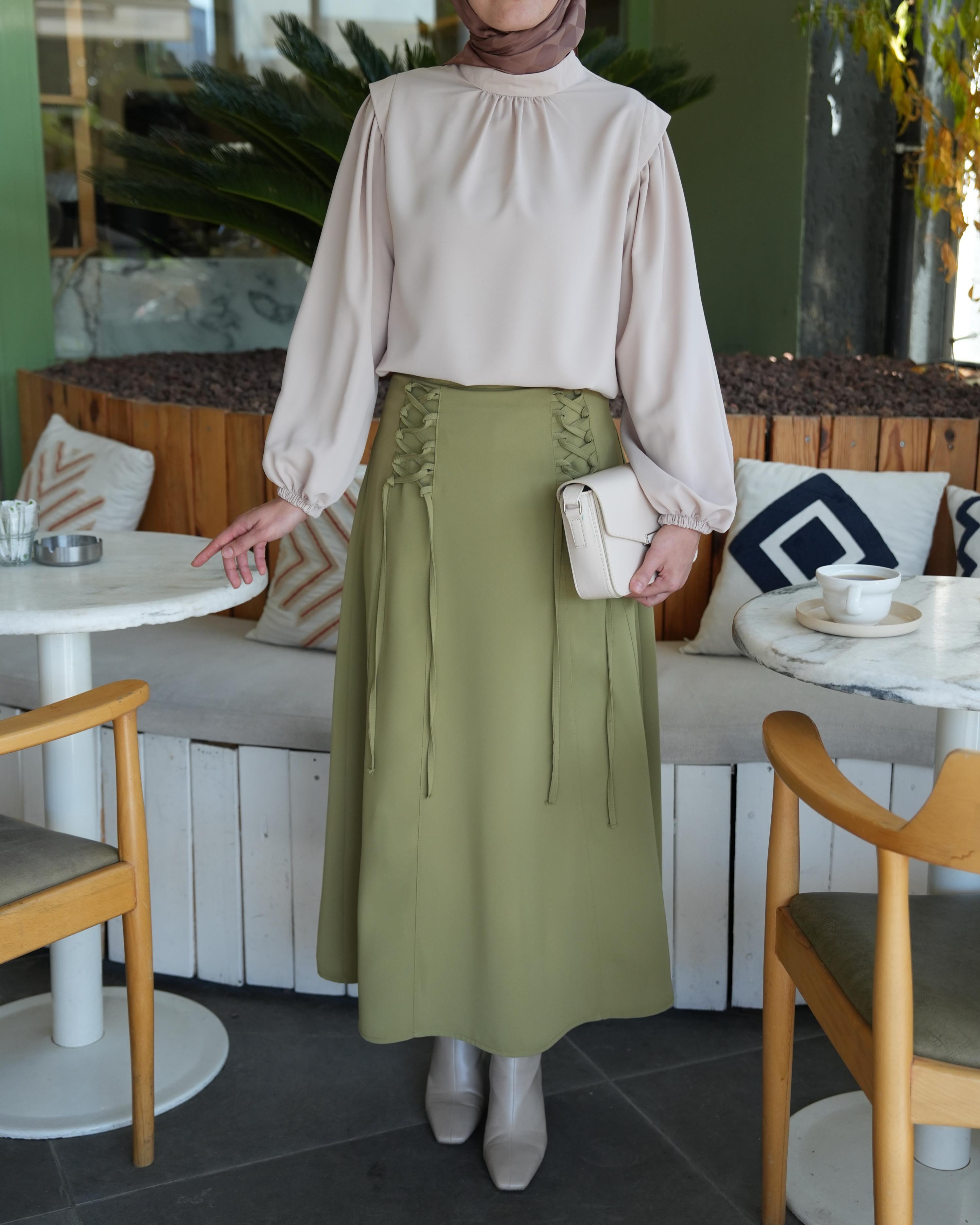 Bağcıklı Etek Yağ Yeşili