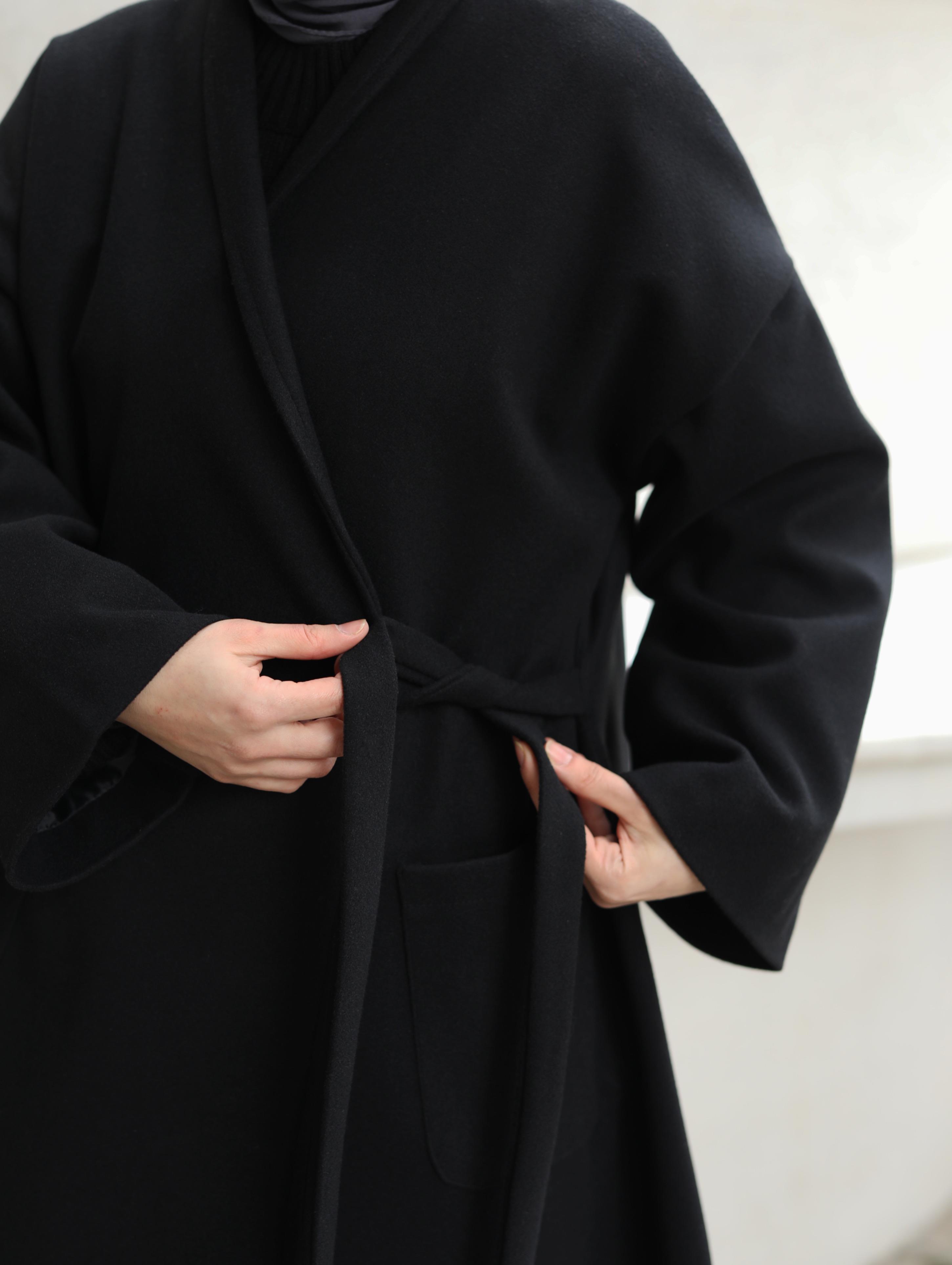 Basıc Kaşe Kaban SİYAH