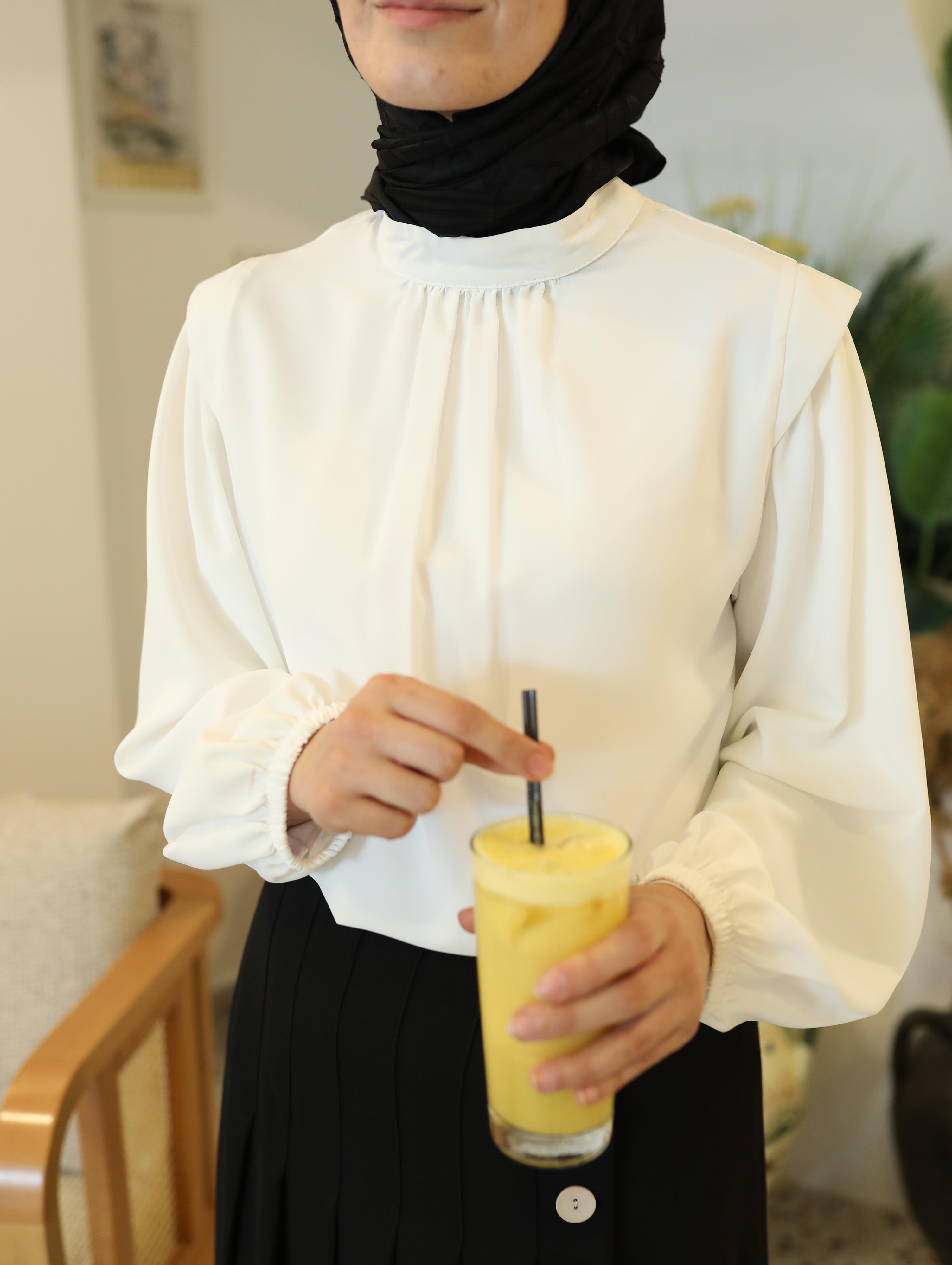 Büzgü Detaylı Gömlek BEYAZ