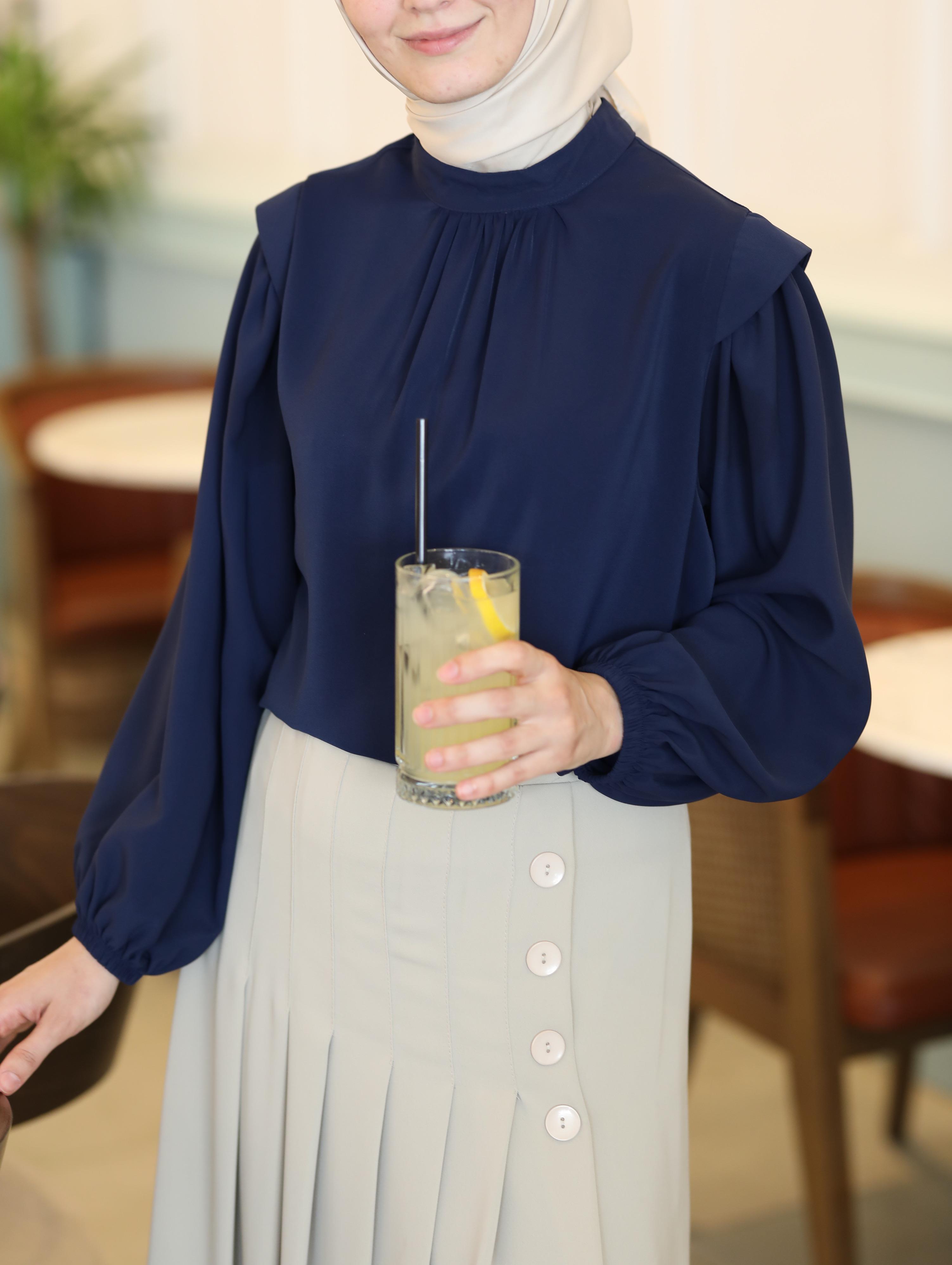 Büzgü Detaylı Gömlek LACİVERT