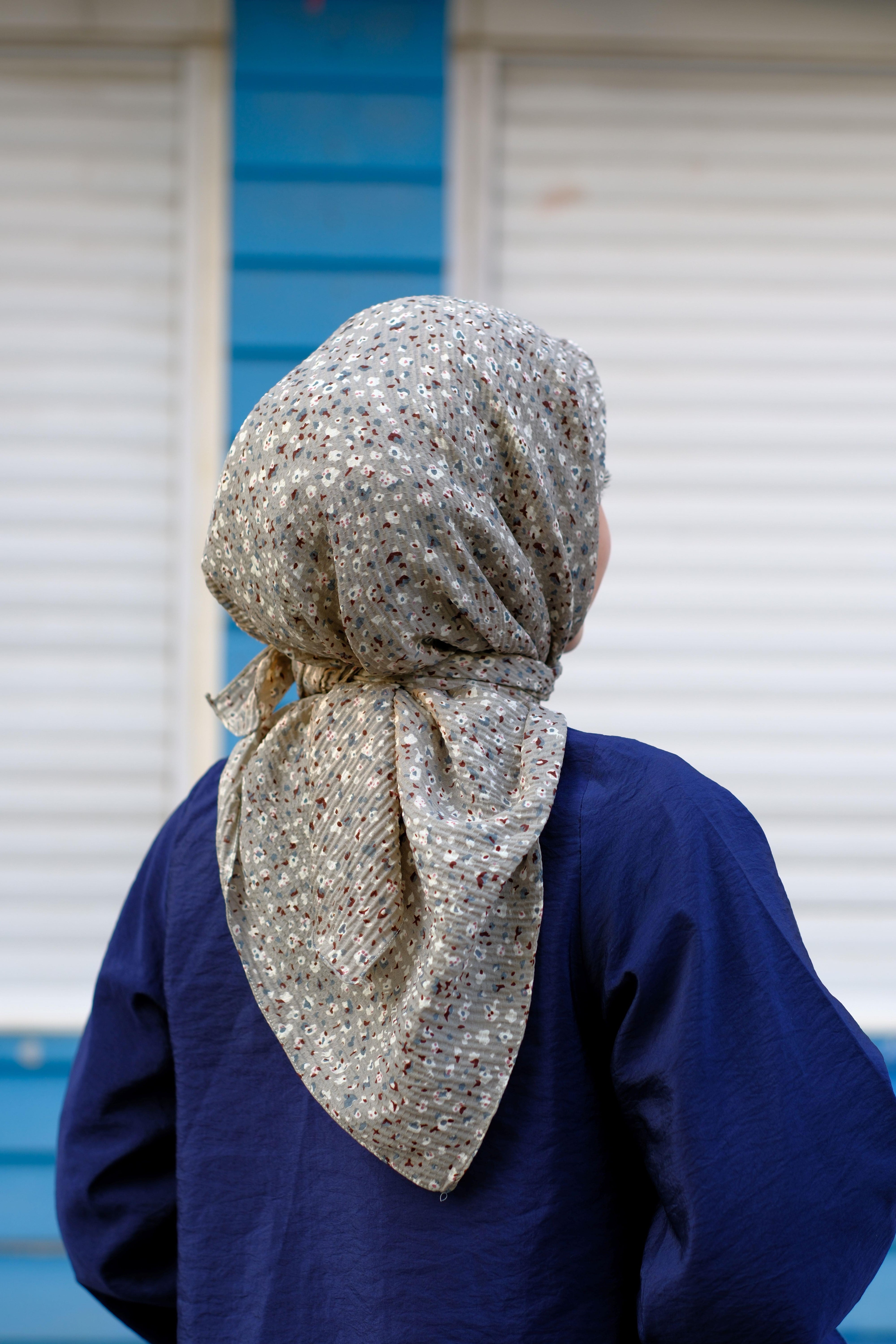 Çiçek Desenli Bürümcük Eşarp KÜF YEŞİLİ