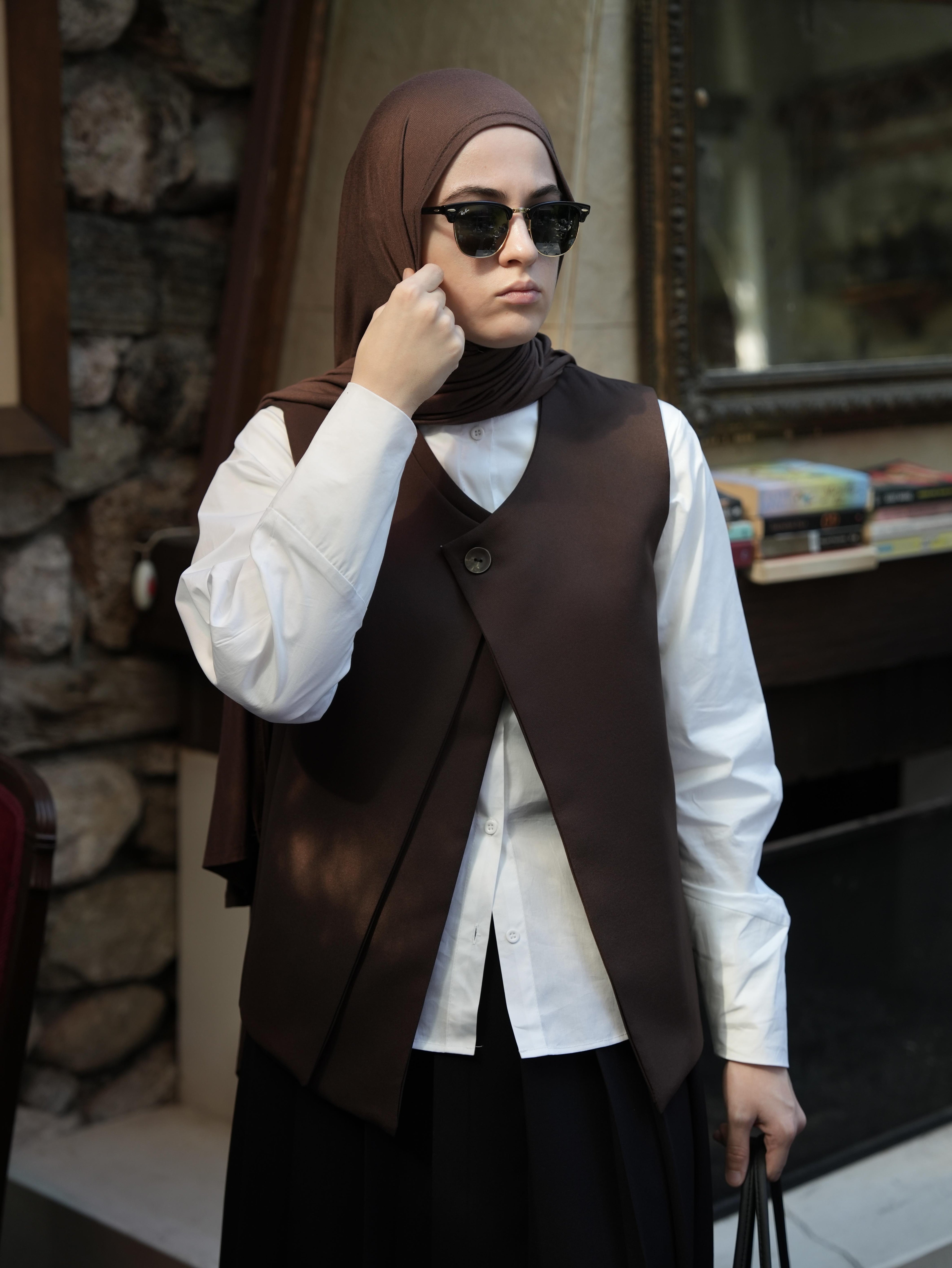 Çift Kat Yelek KAHVERENGİ