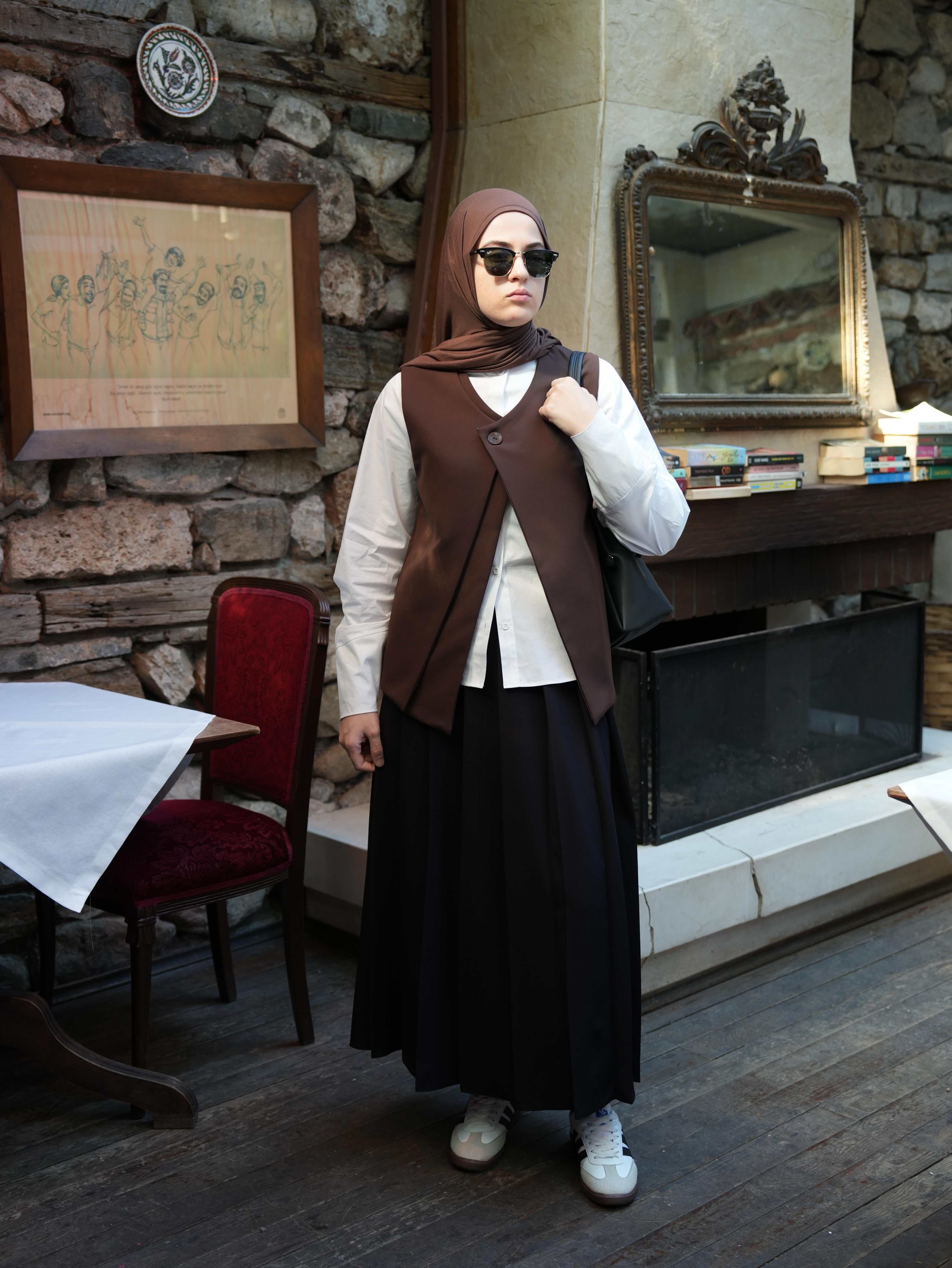 Çift Kat Yelek KAHVERENGİ