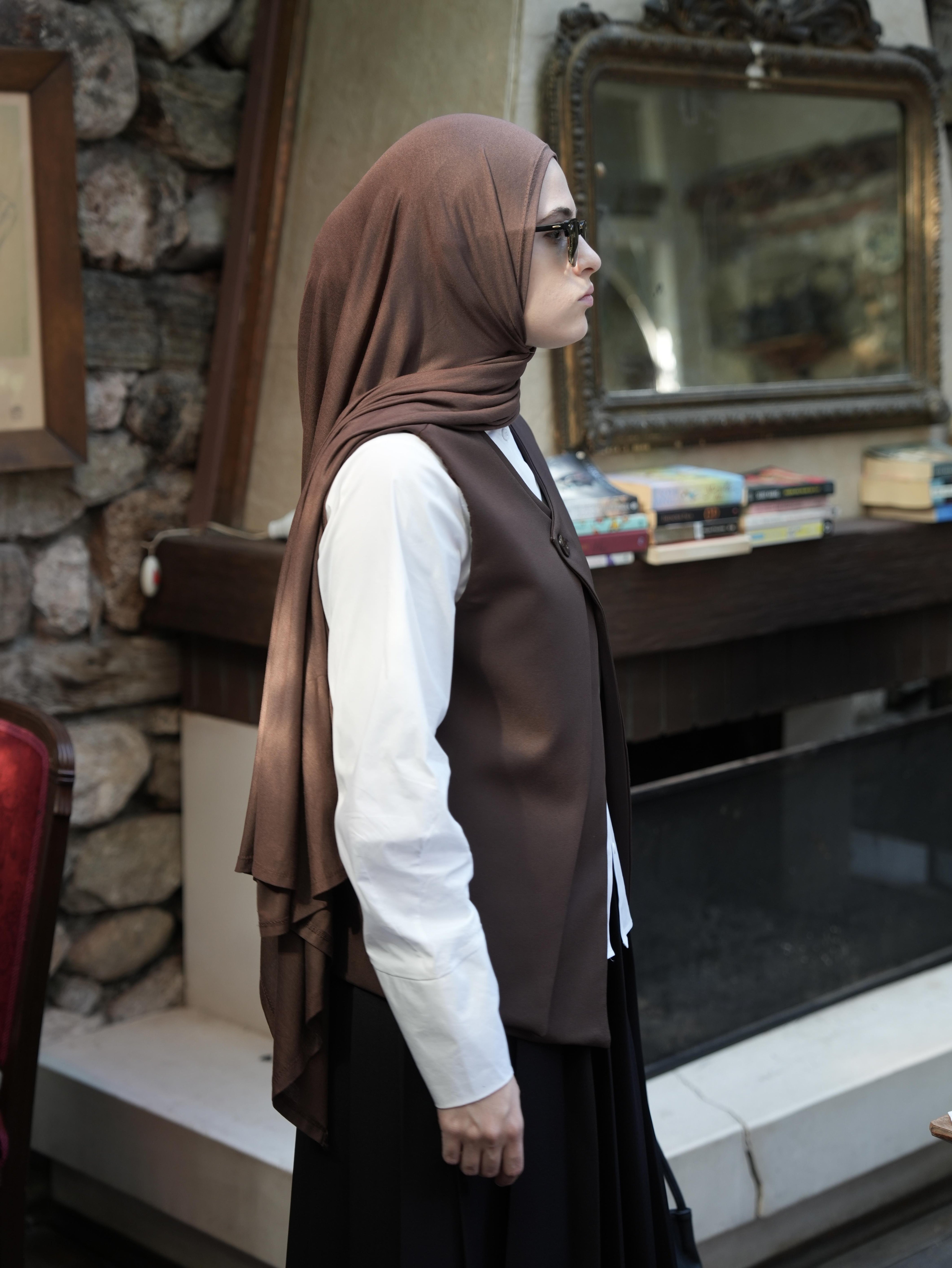 Çift Kat Yelek KAHVERENGİ