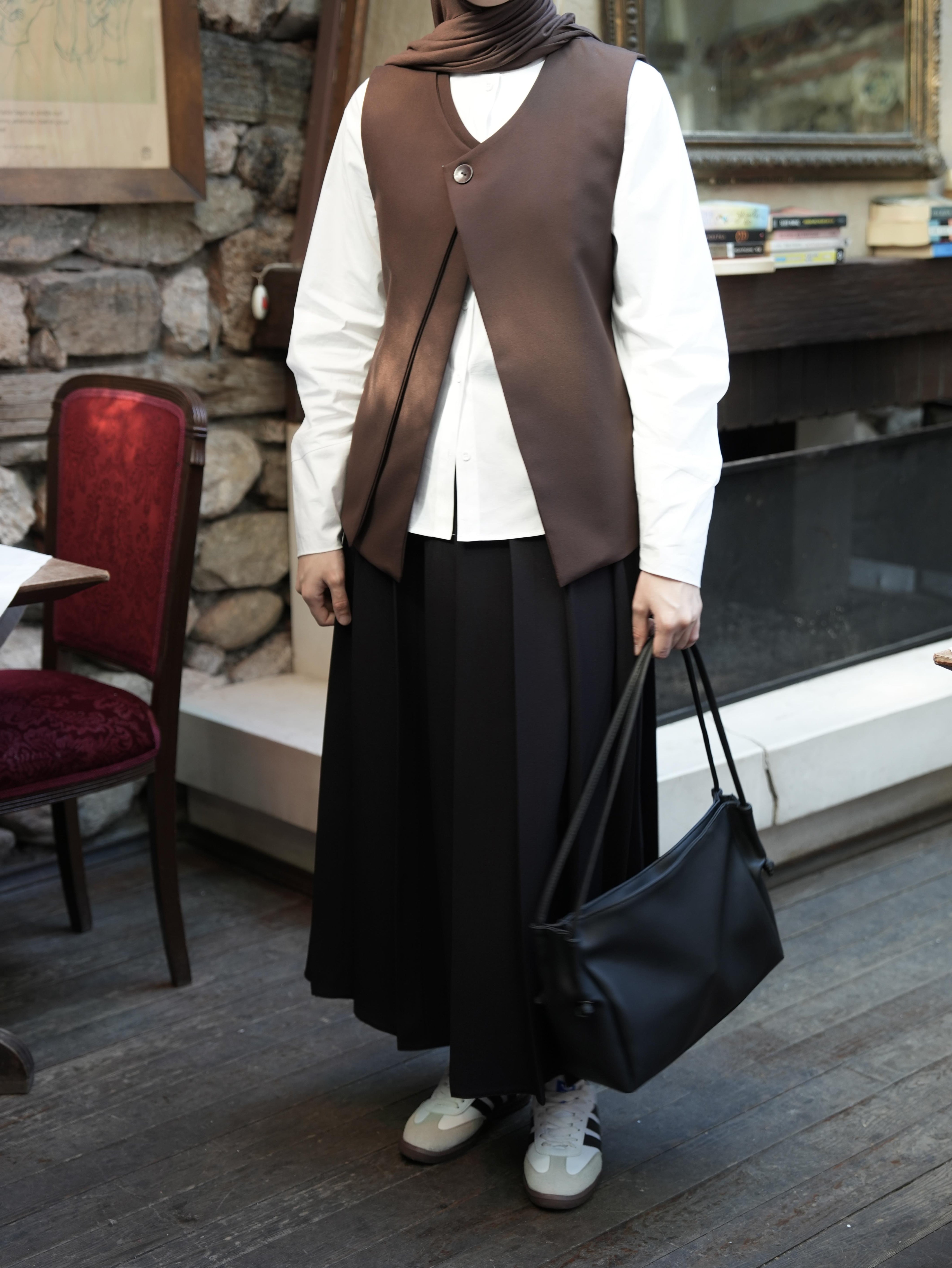 Çift Kat Yelek KAHVERENGİ