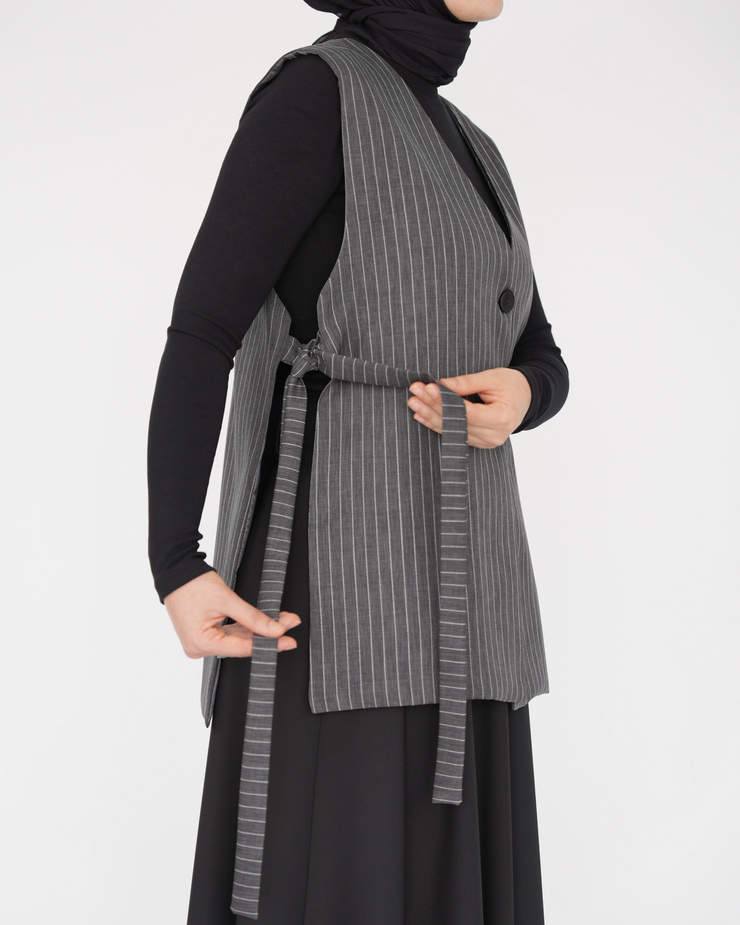 Çizgili Bağlamalı Yelek Füme