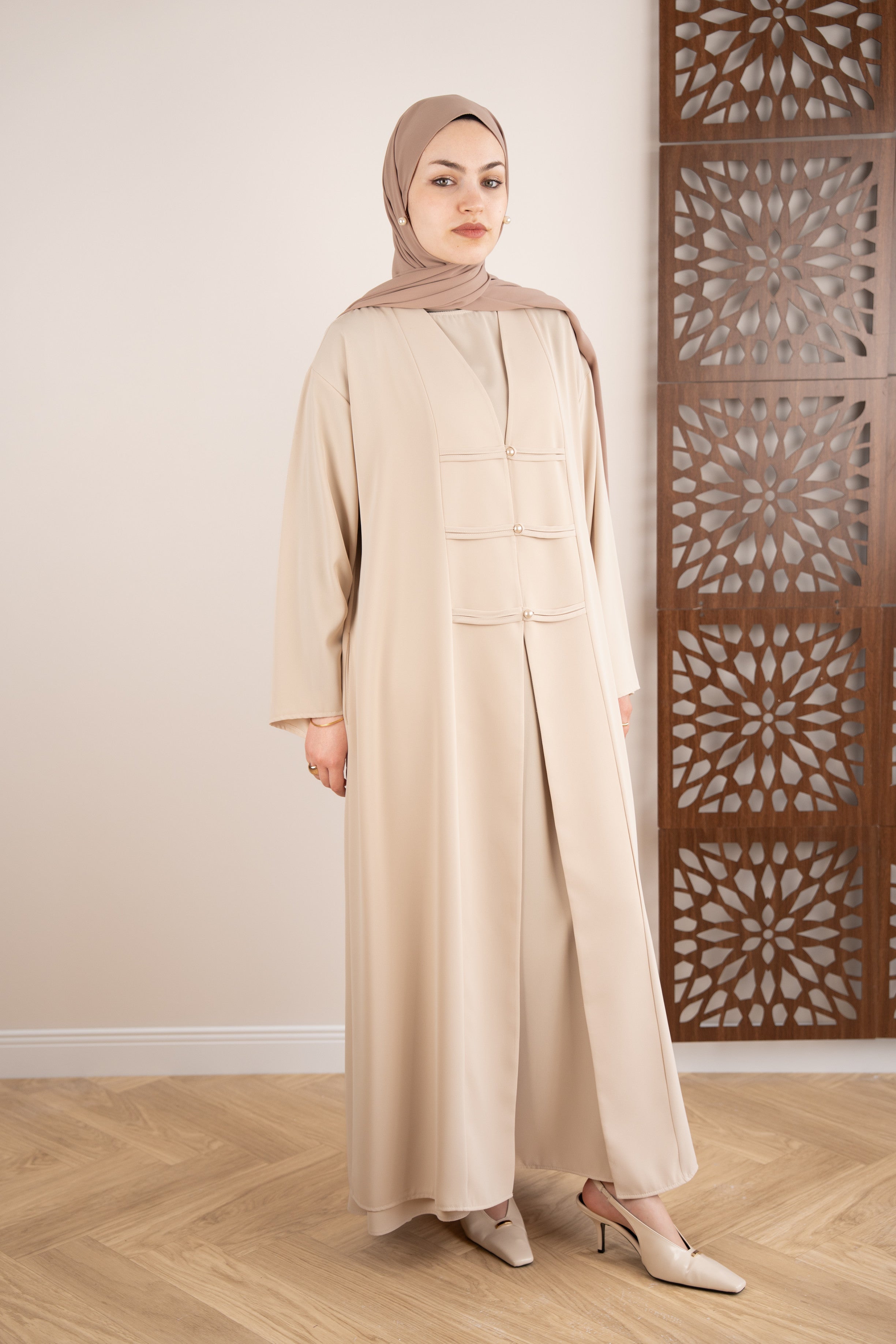 Şerit Düğmeli Abaya KREM