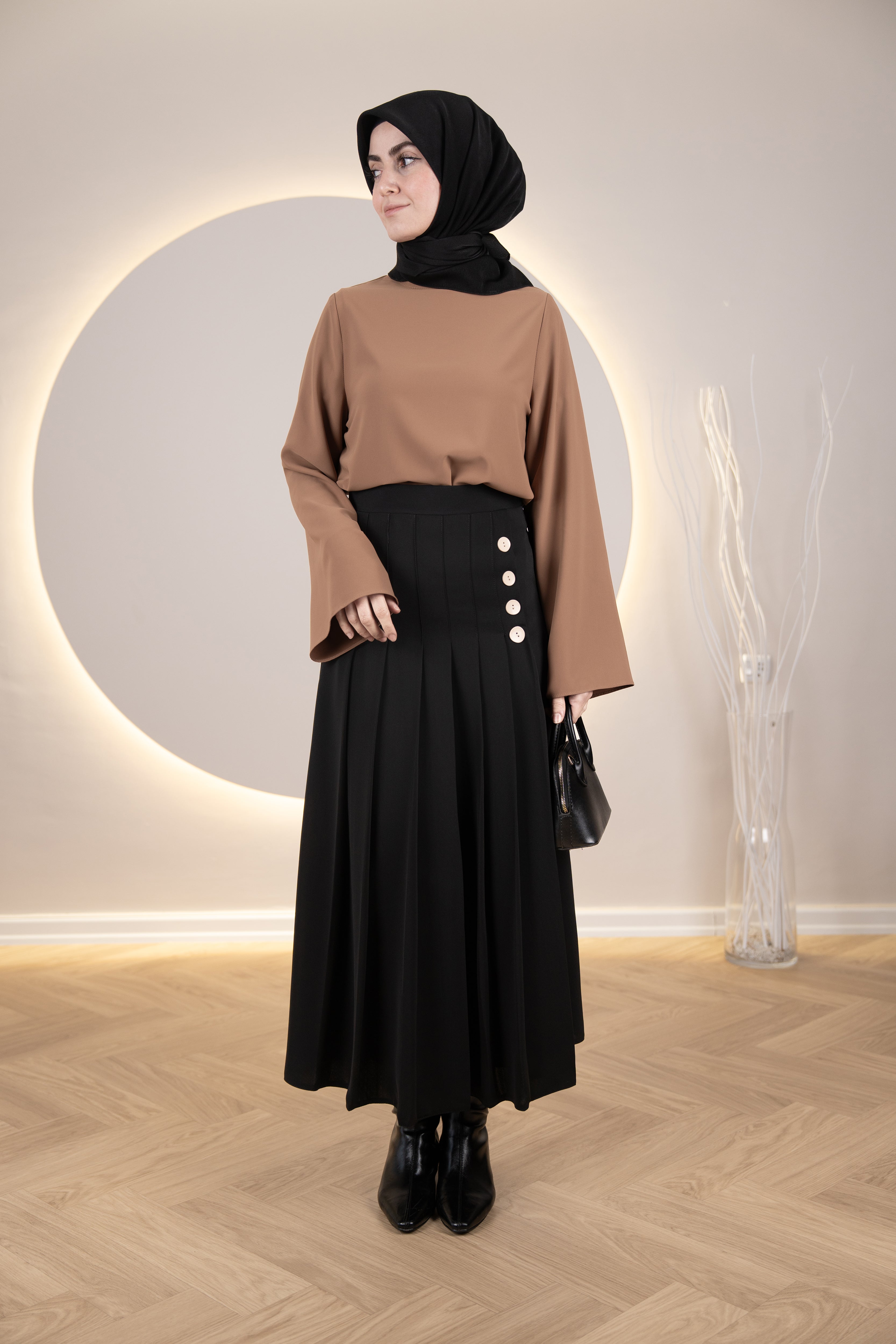 Pileli Yan Düğmeli Etek SİYAH