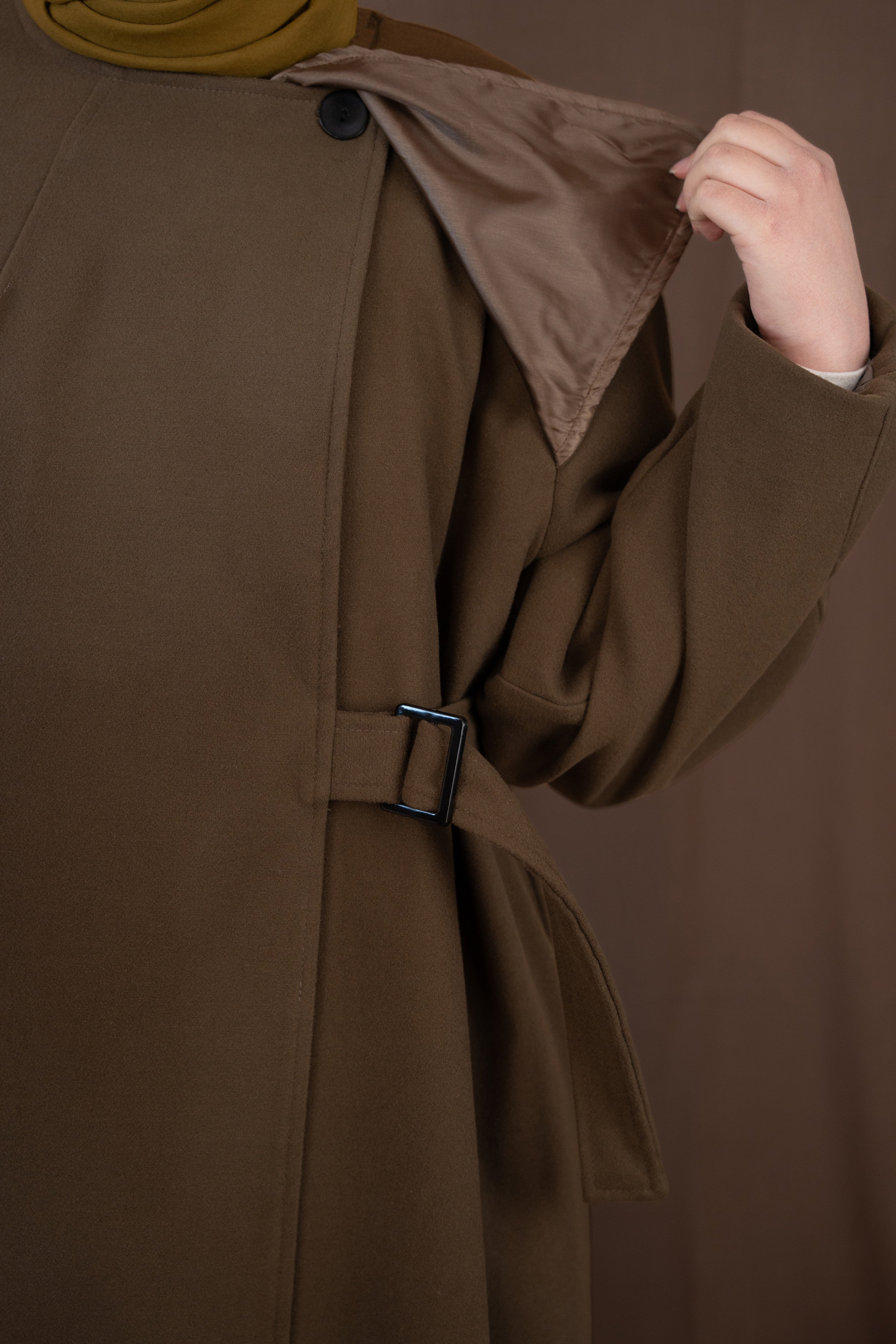 Kemer Detaylı Asimetrik Kaban Toprak