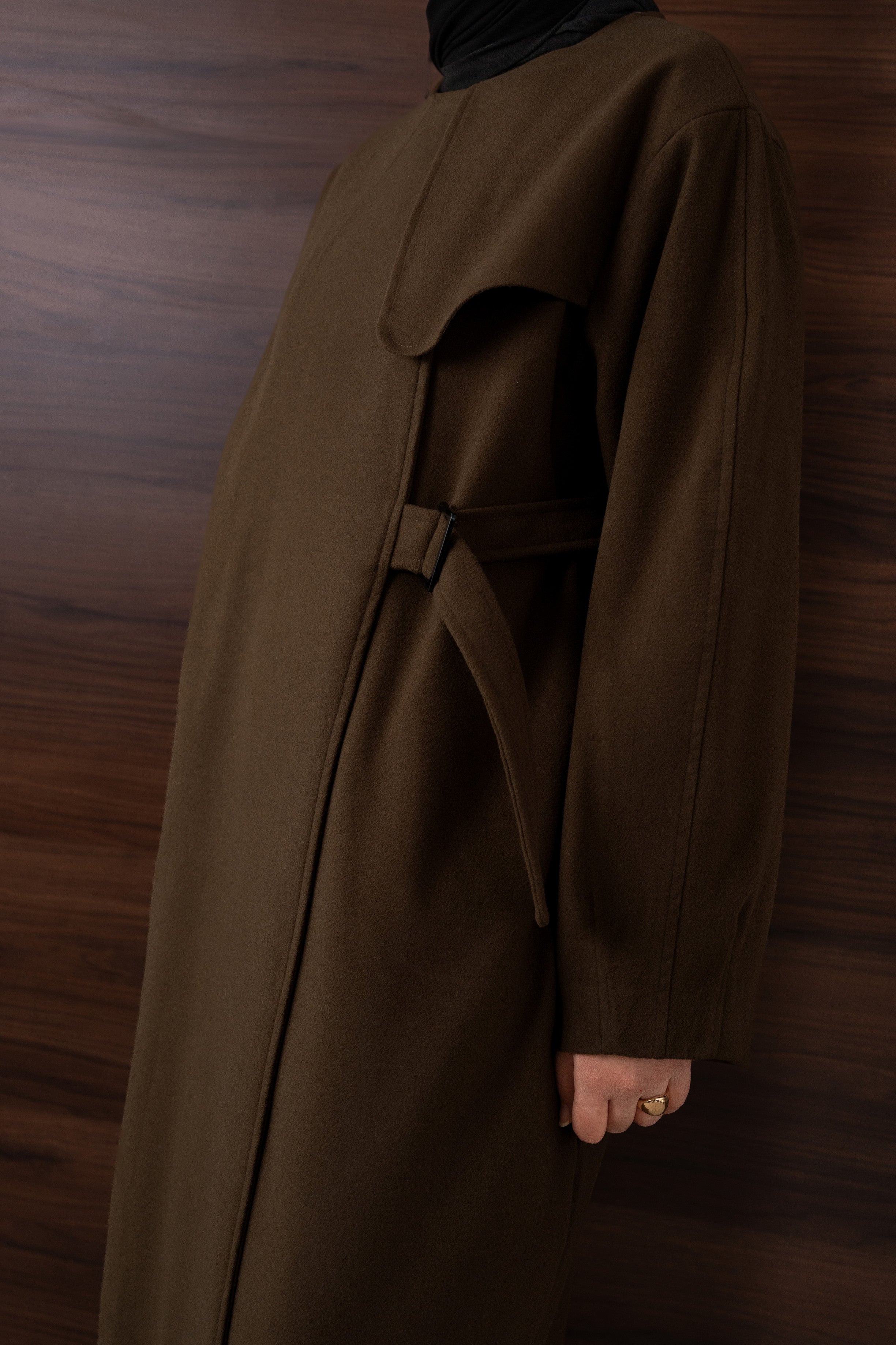 Kemer Detaylı Asimetrik Kaban Toprak