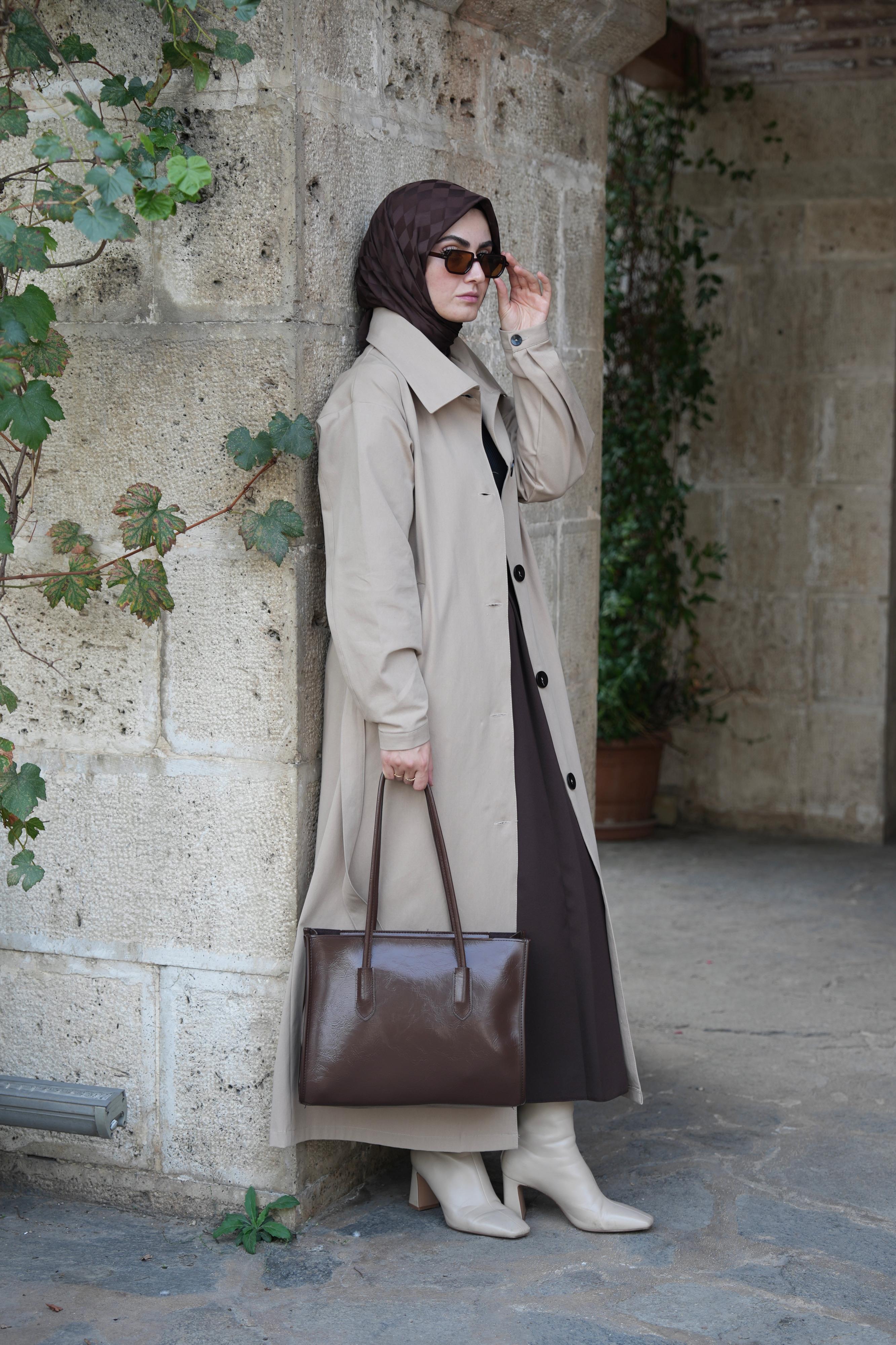 Düğmeli Tam Boy Trençkot Bej